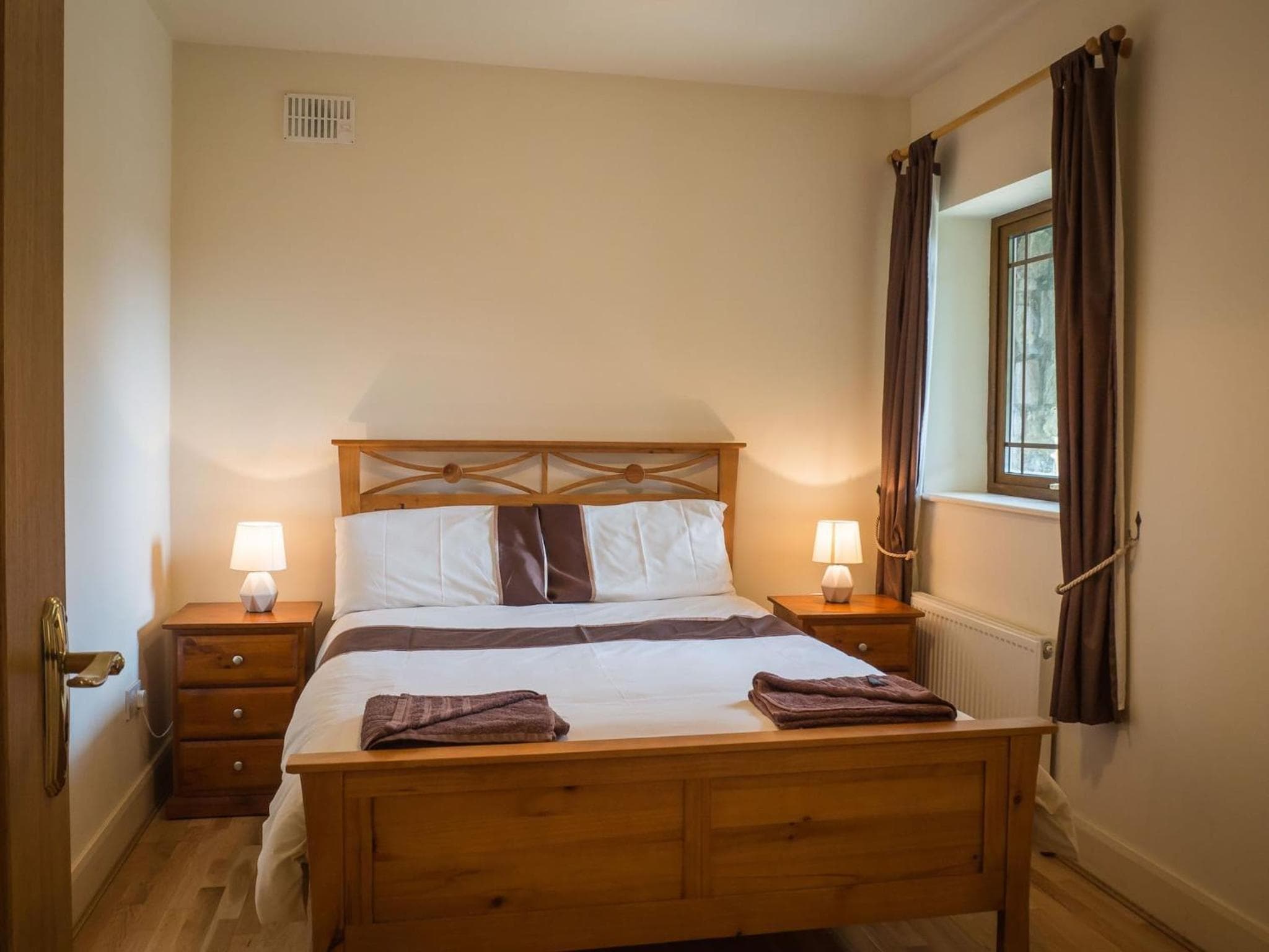 17 Canons Lane photo 6