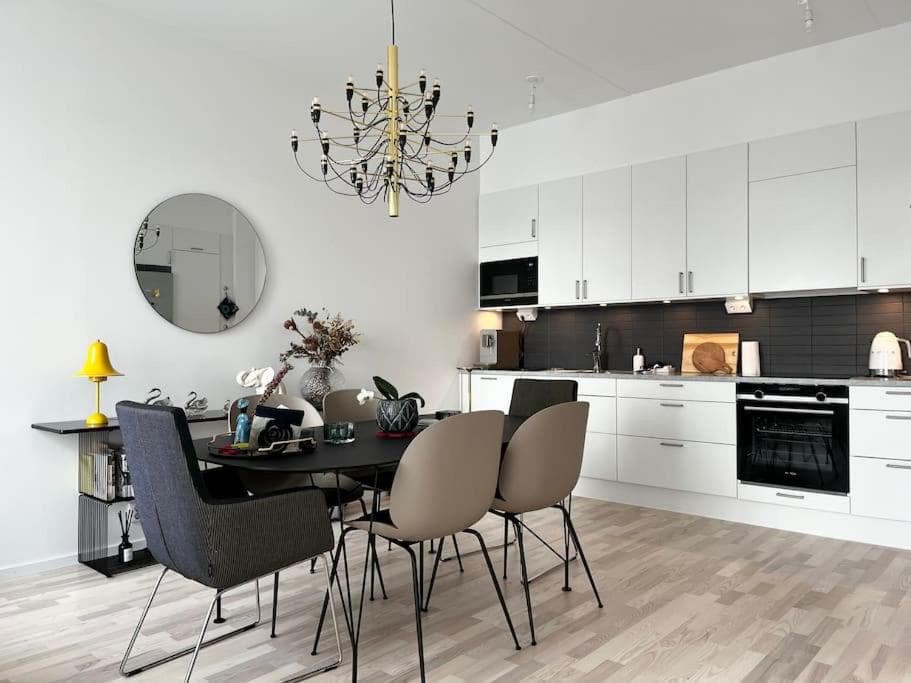 Scandinavia Designed Apartment photo 2