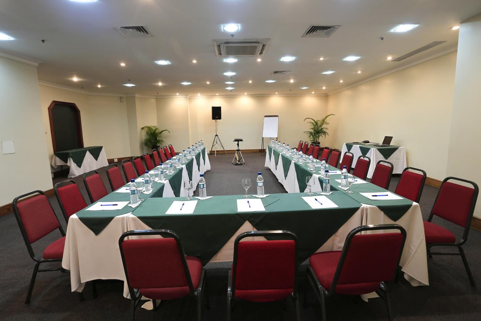 meeting & event spaces