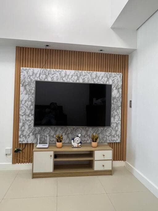 Studio Unit located at 38 Park Avenue Condominium in IT Park Cebu photo 9