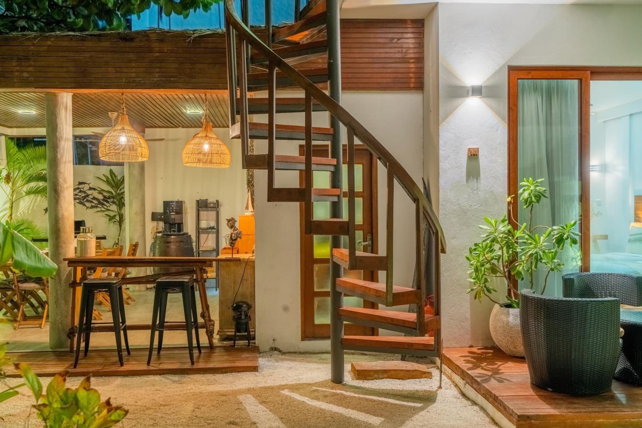 Veli Vilaa Dhiffushi - Beachfront photo 2