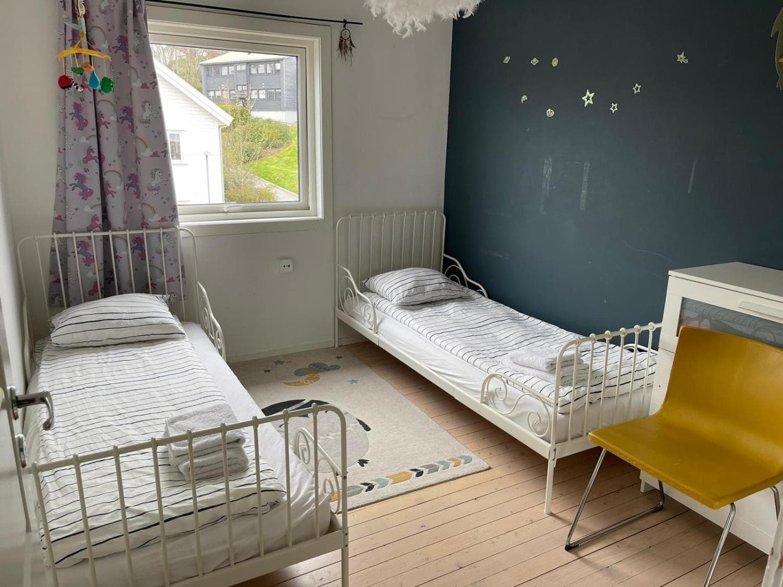 Central family twinhouse photo 4