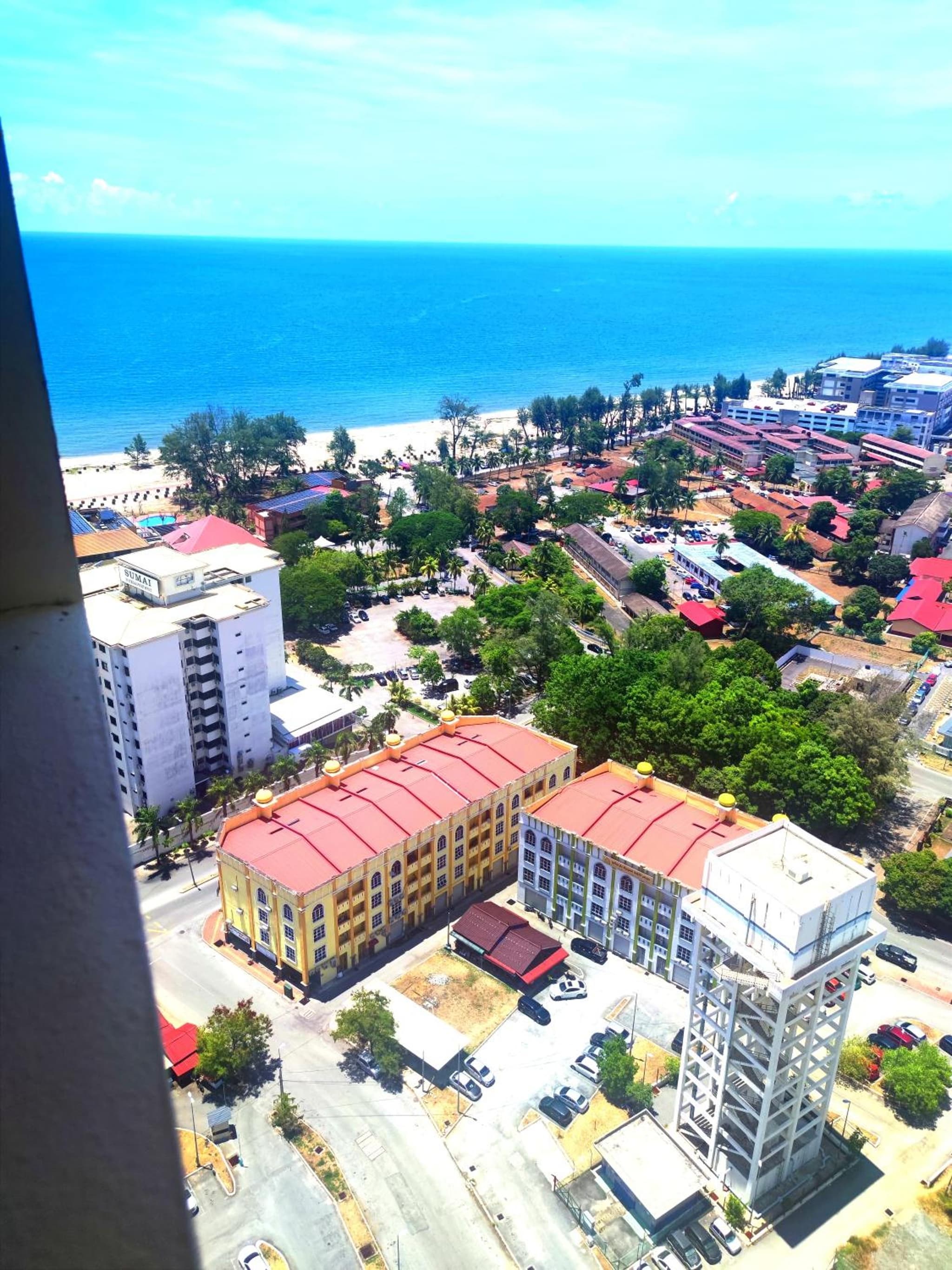 D'luna Homestay Terengganu SEA VIEW / DRAWBRIGE VIEW / NEAR HSNZ, KTCC, DRAWBRIGE photo 2