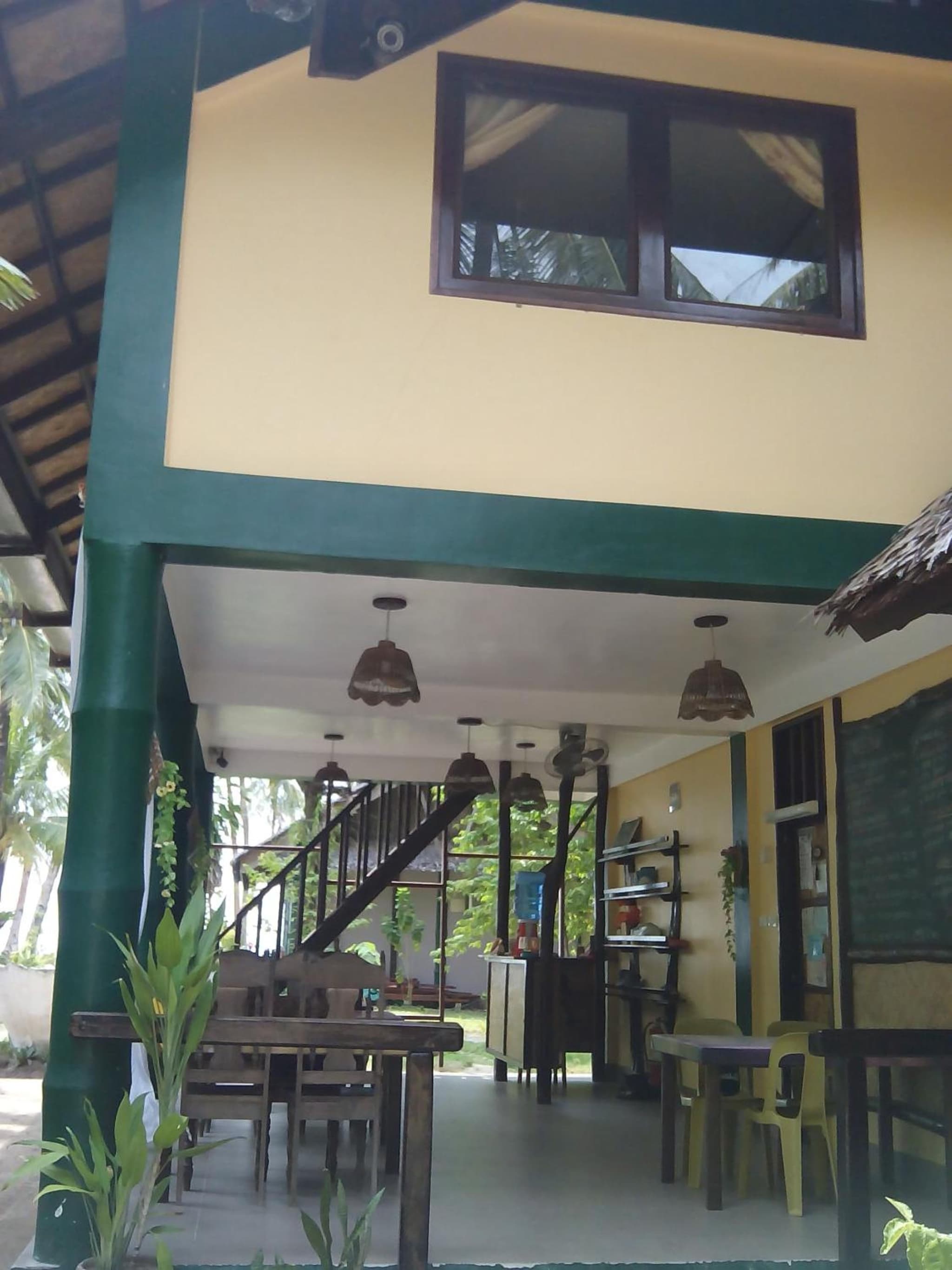 Eddie`s Beach Resort Siargao