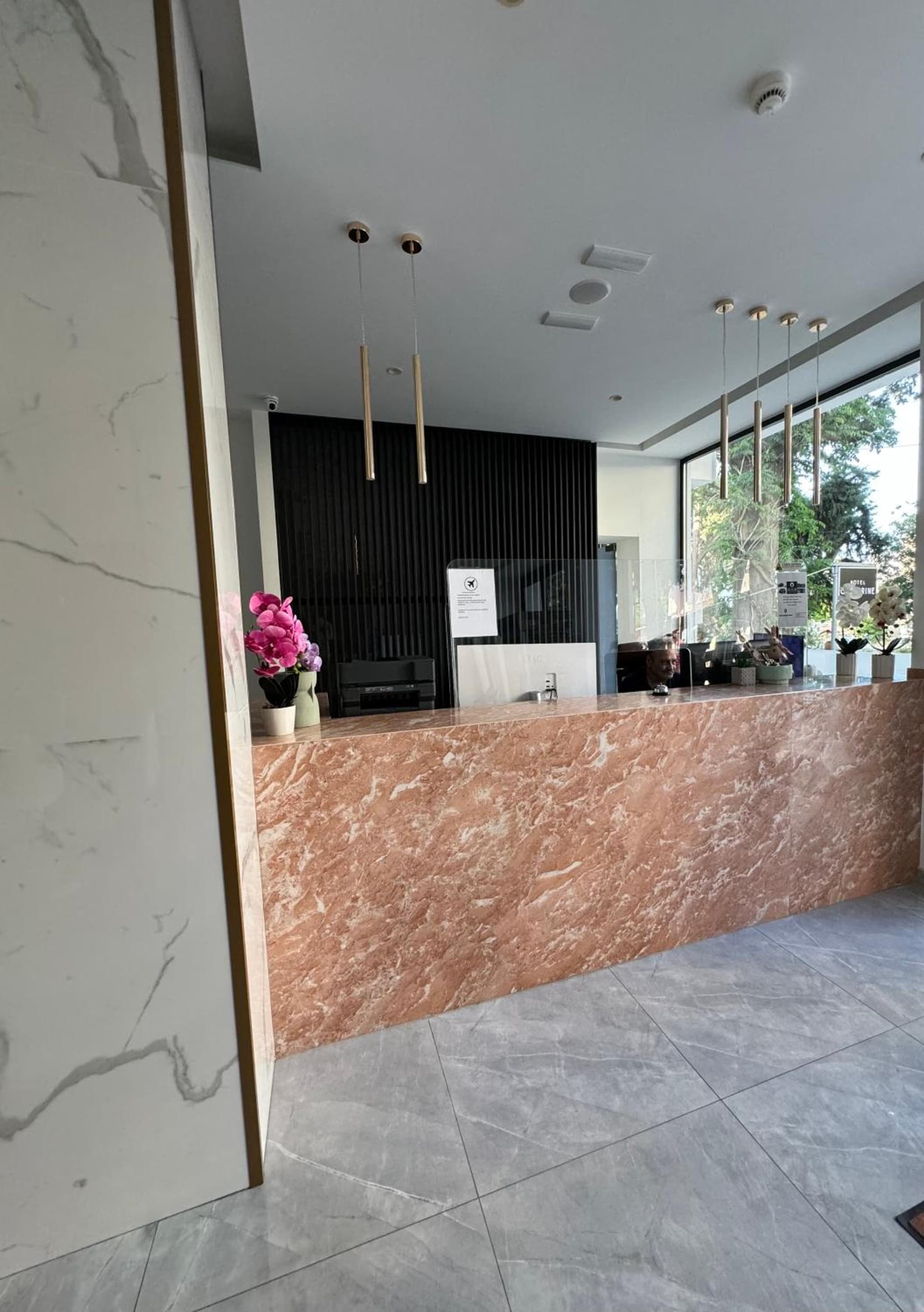 Catherine Hotel photo 3