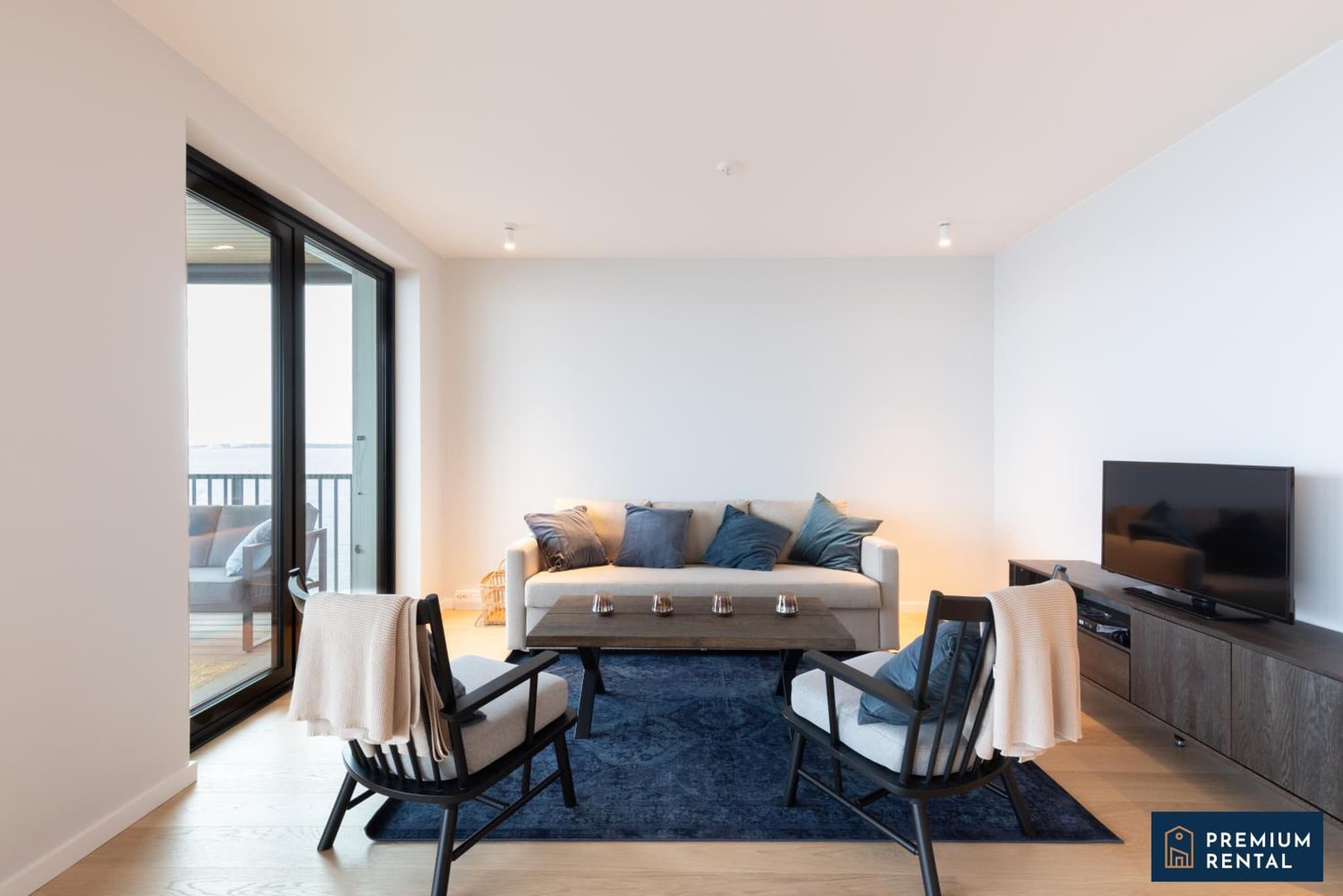 C44 Ultimate Luxury Waterfront Penthouse
