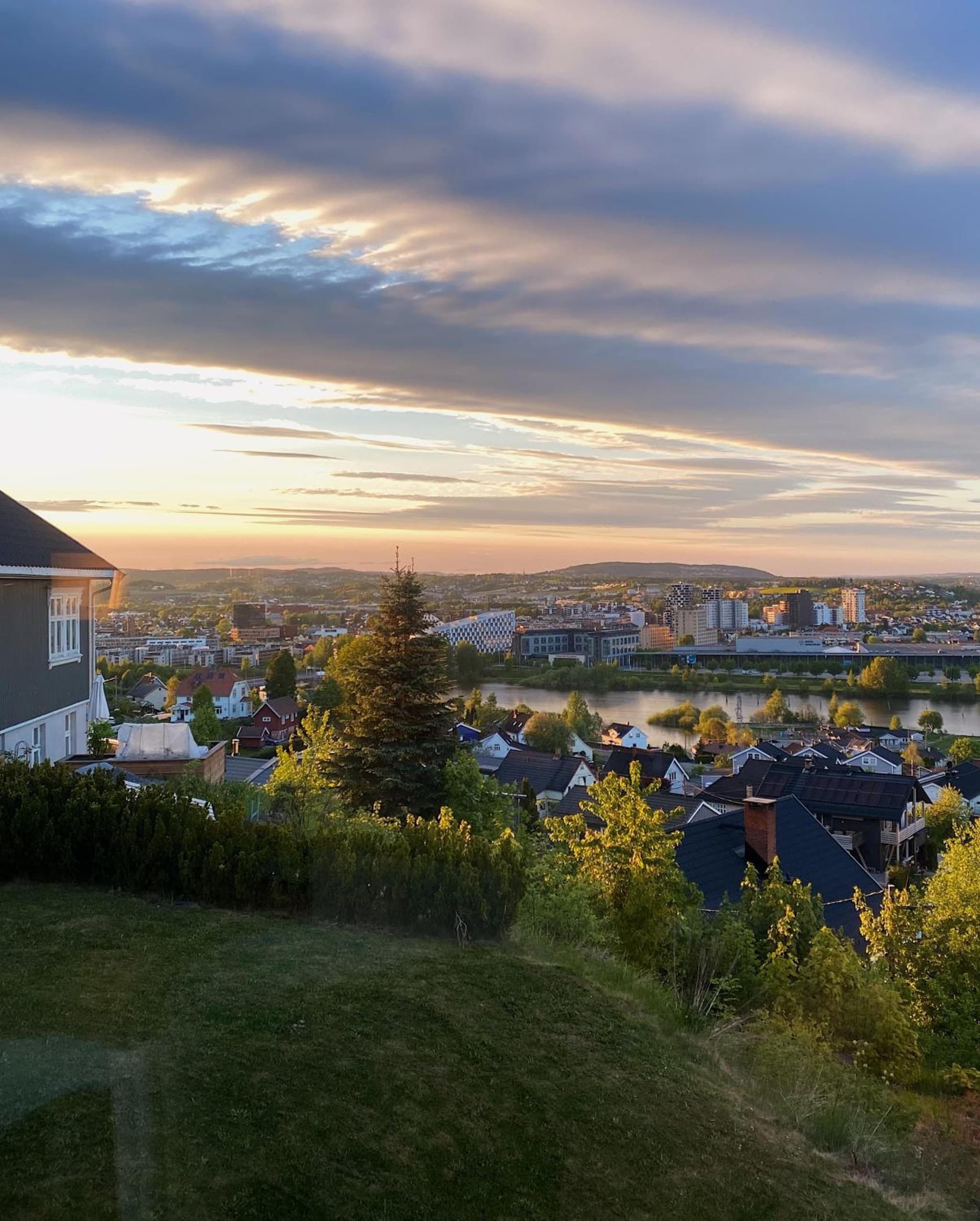 Apartment in Lillestrøm with free parking and great view, sleep 3 people