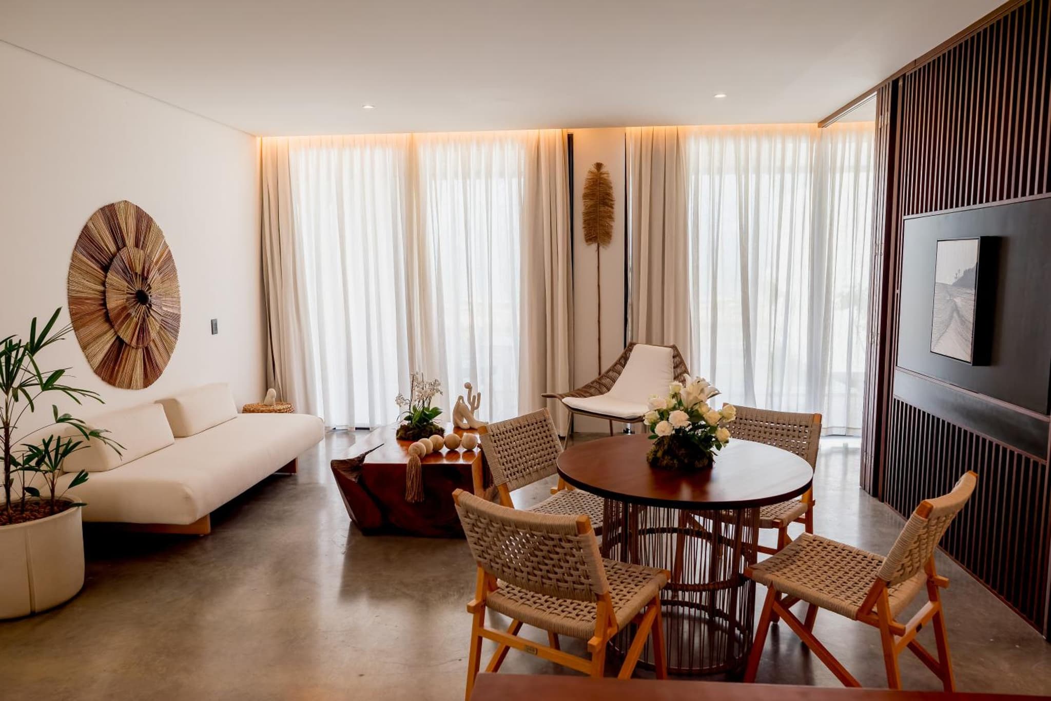 Nanii Hotel photo 2