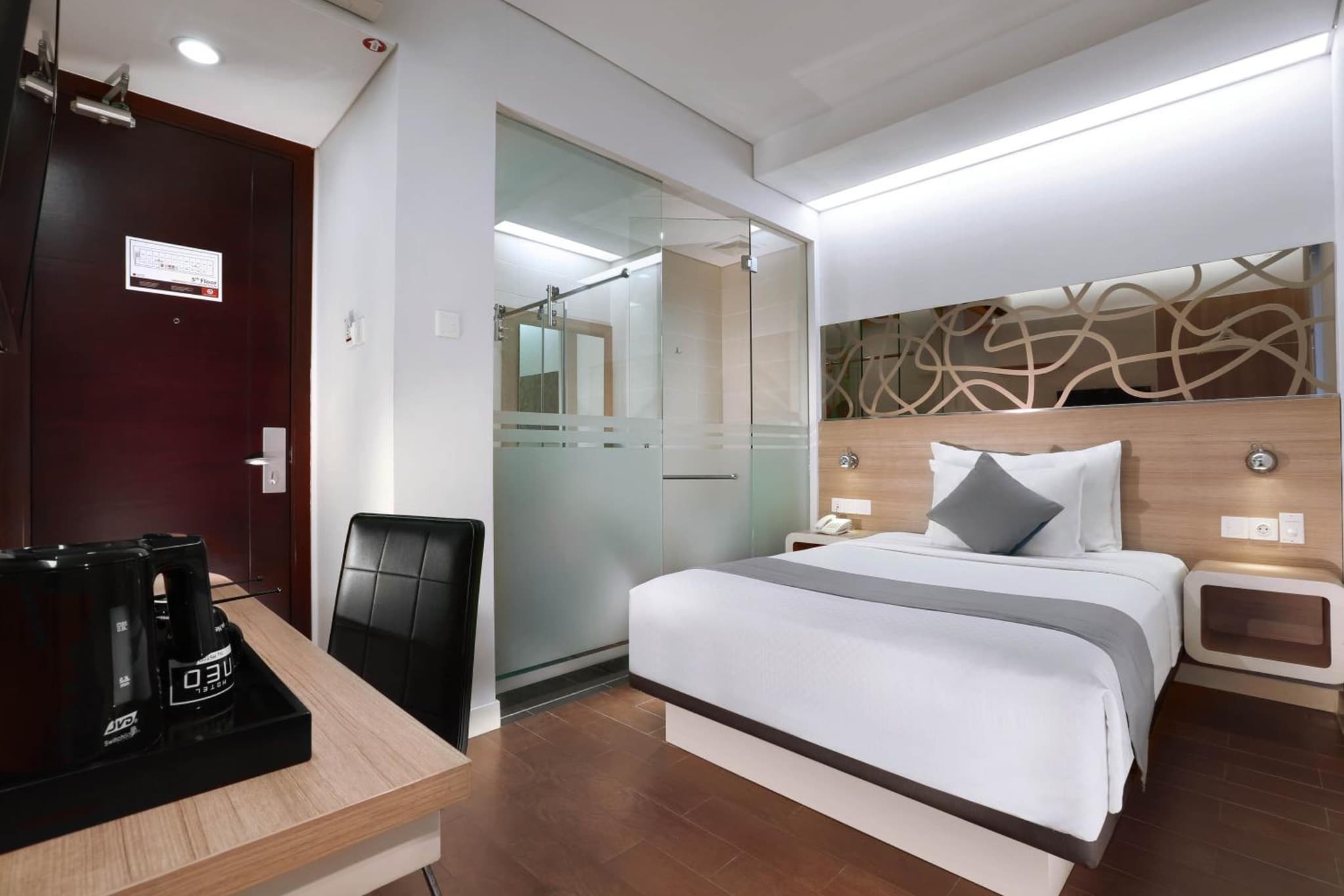 Hotel Neo Gubeng by ASTON photo 3