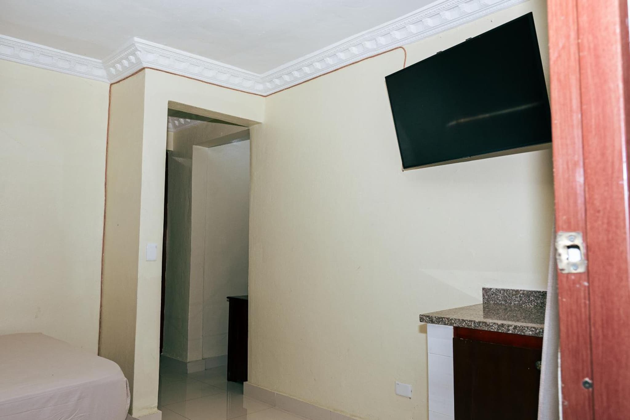 Marina Tropical Suites photo 4