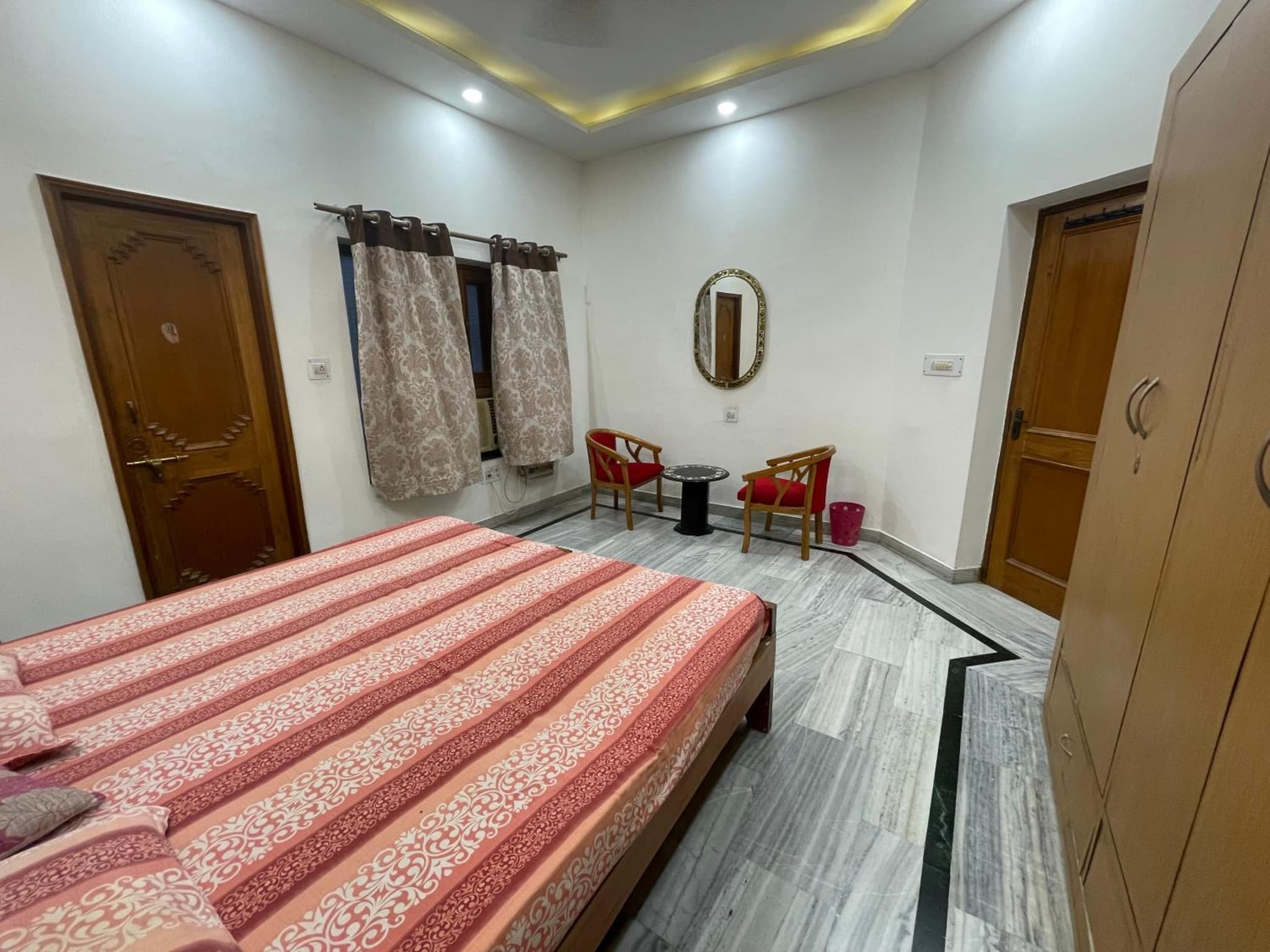 N Homestay Agra photo 8