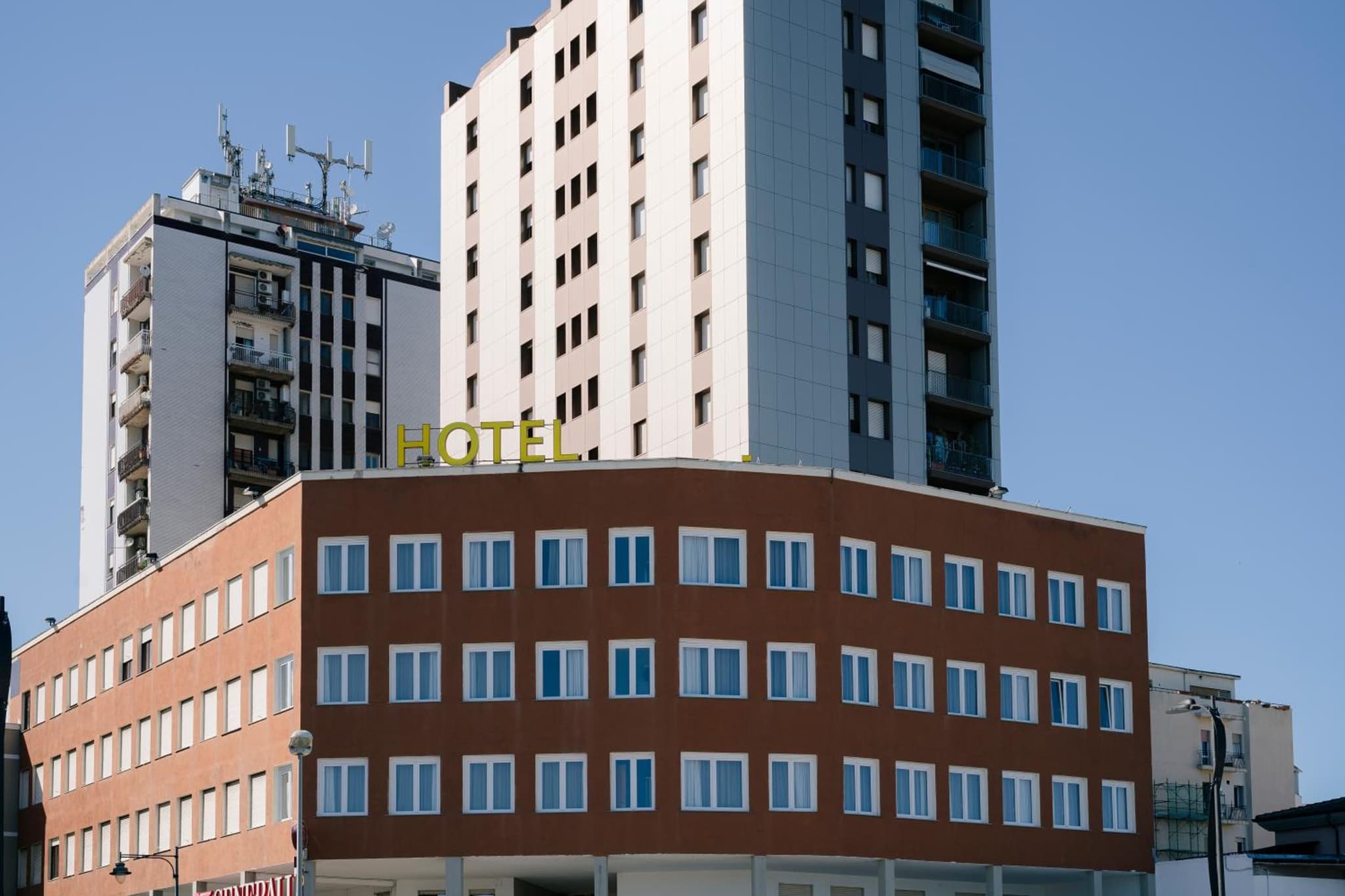 Hotel De Plam