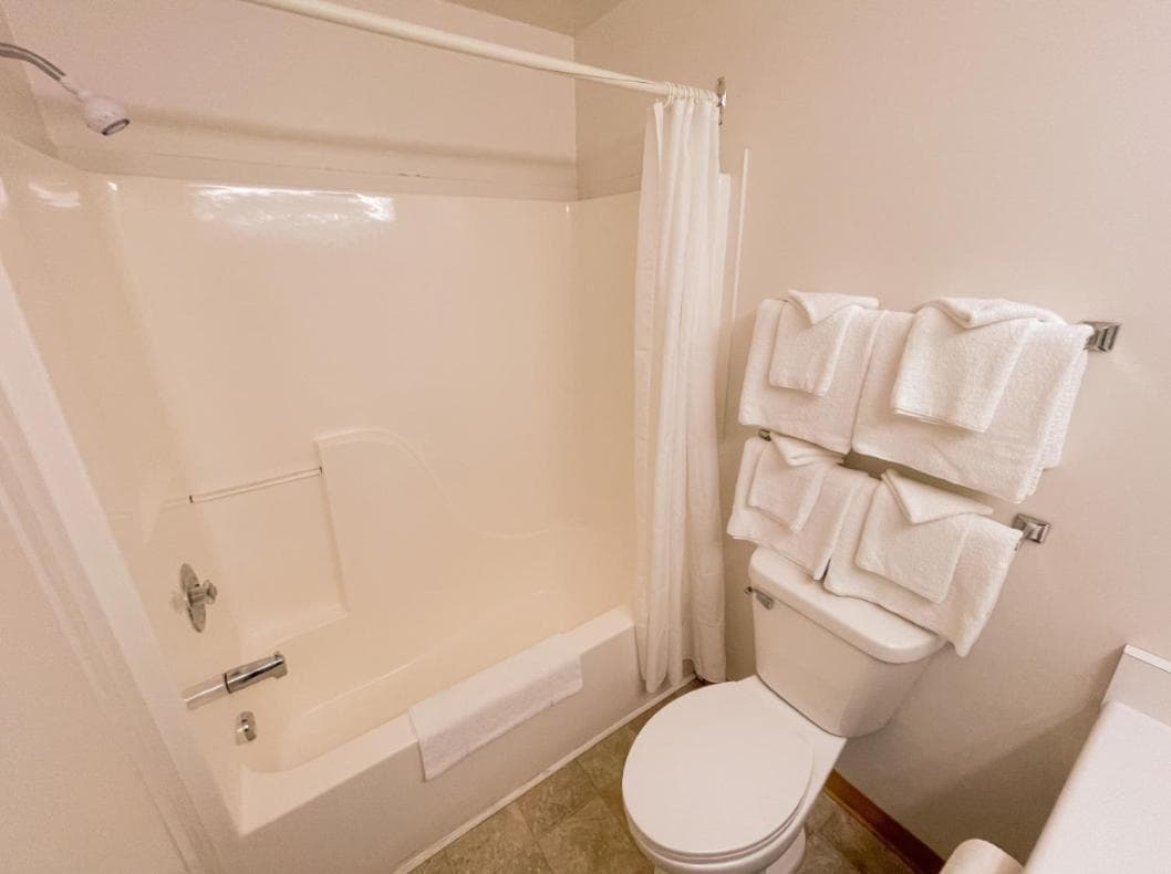 Silverwood Motel photo 8