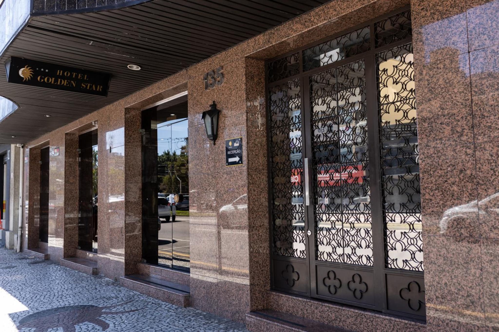 Hotel Golden Star