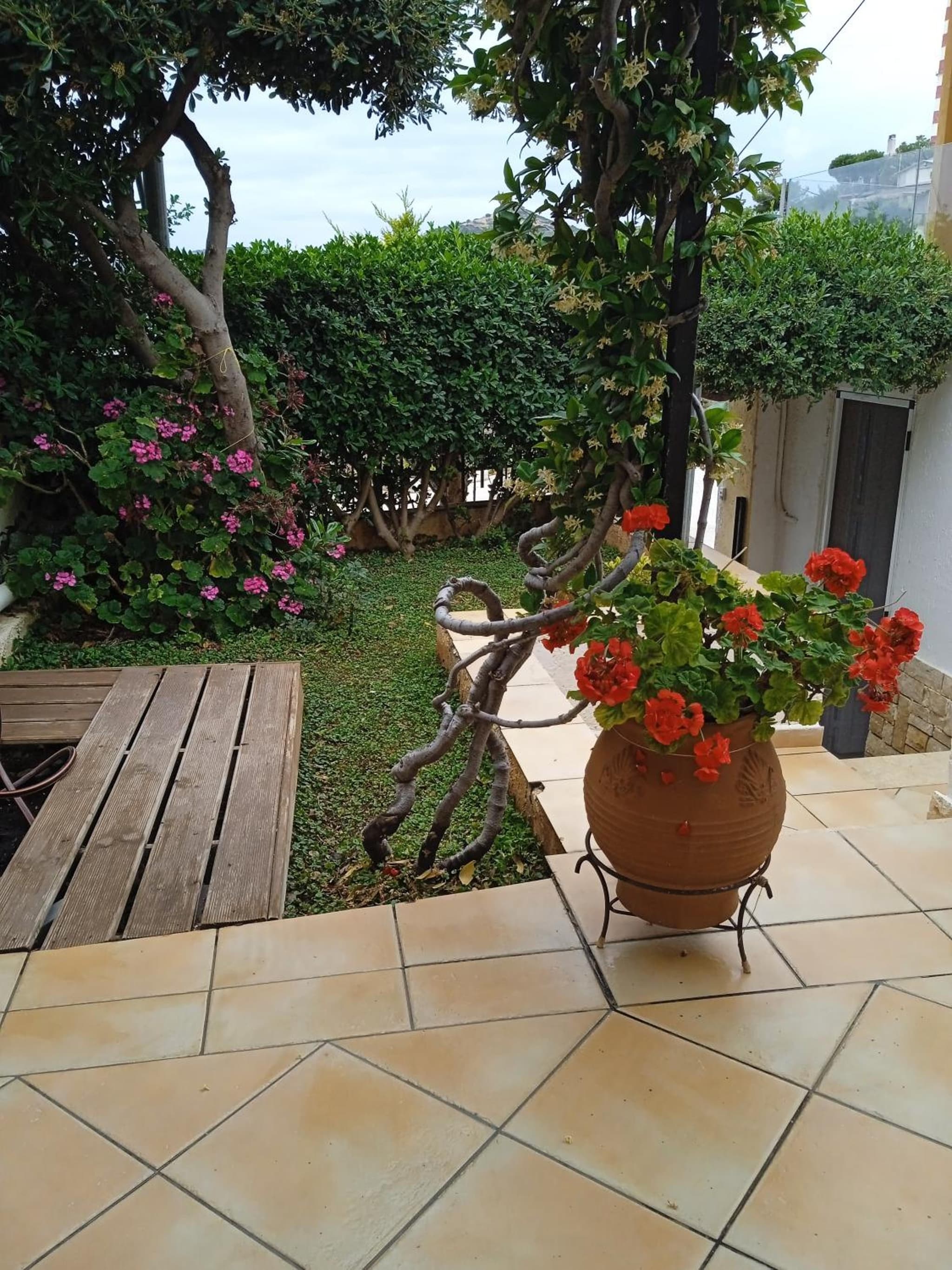 PRIVATE SEASIDE GUEST HOUSE... photo 7