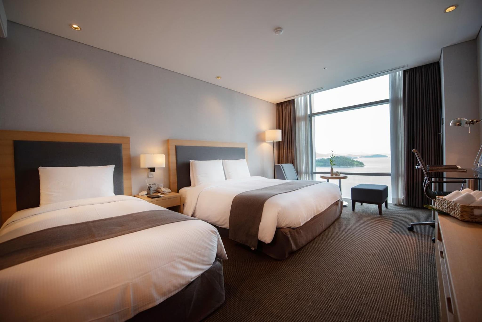 Hidden Bay Hotel photo 2