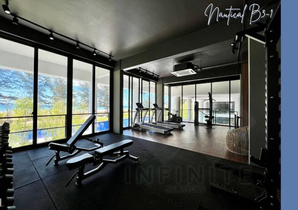 Roxy Sematan Beach Apartment 2BR or Studio photo 8