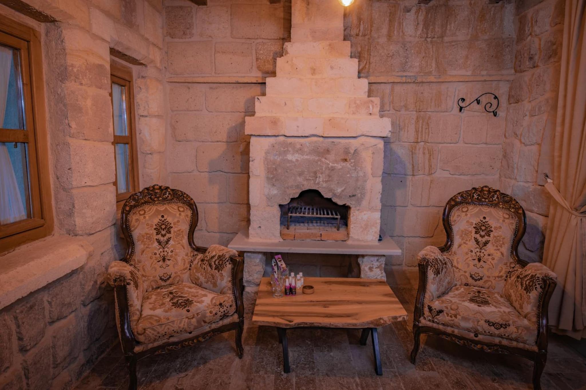 Sur Cave Hotel photo 7