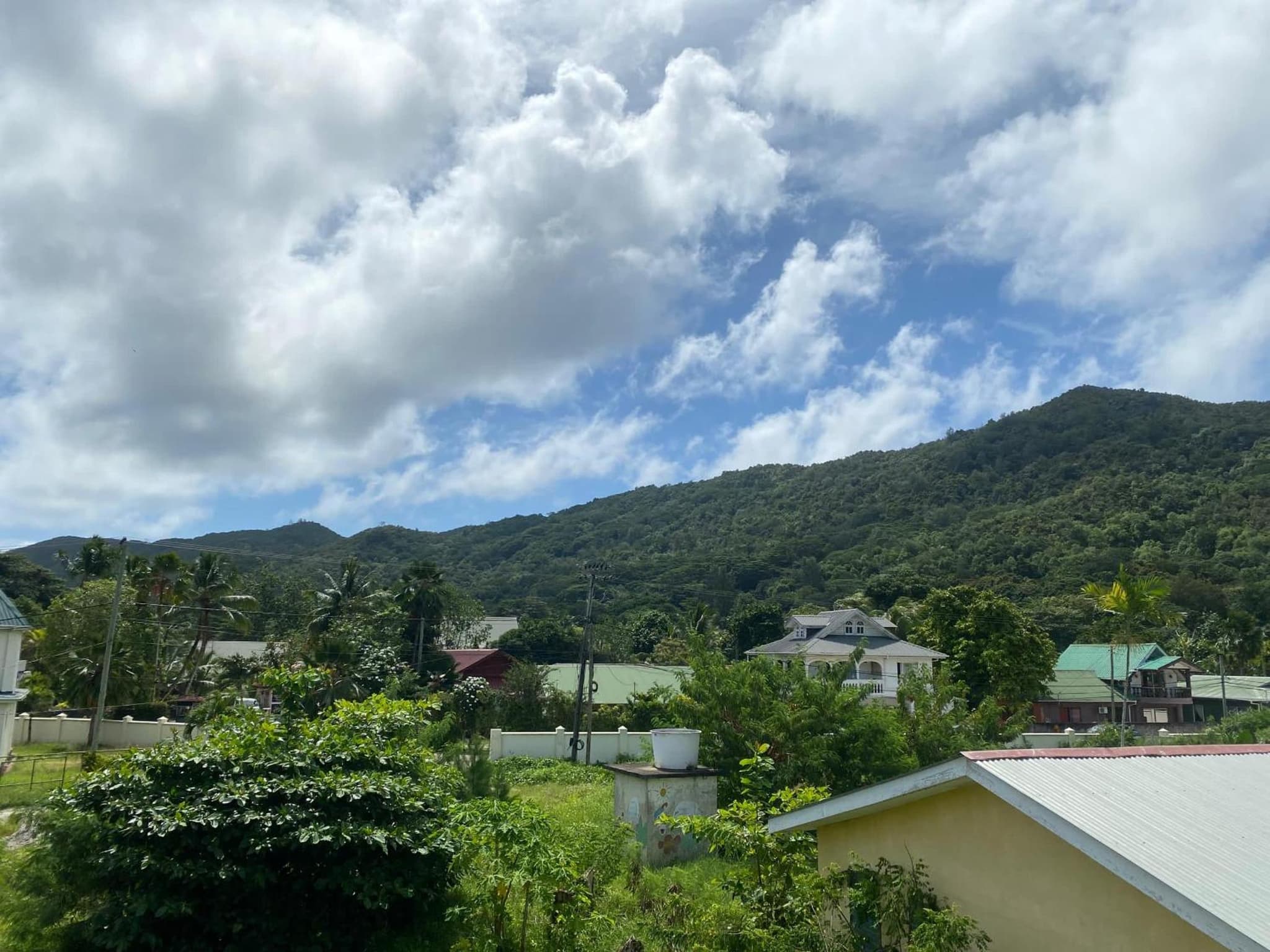 Yvon's Tropical Villa photo 2