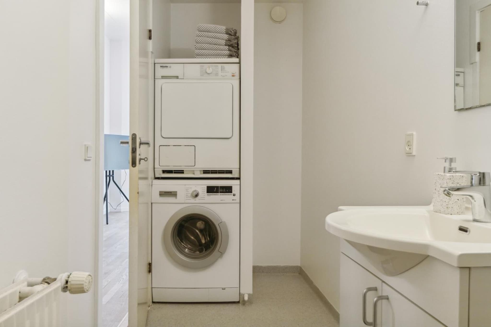 Come Stay 4BR med plads til 7 i hjertet af Aarhus photo 5