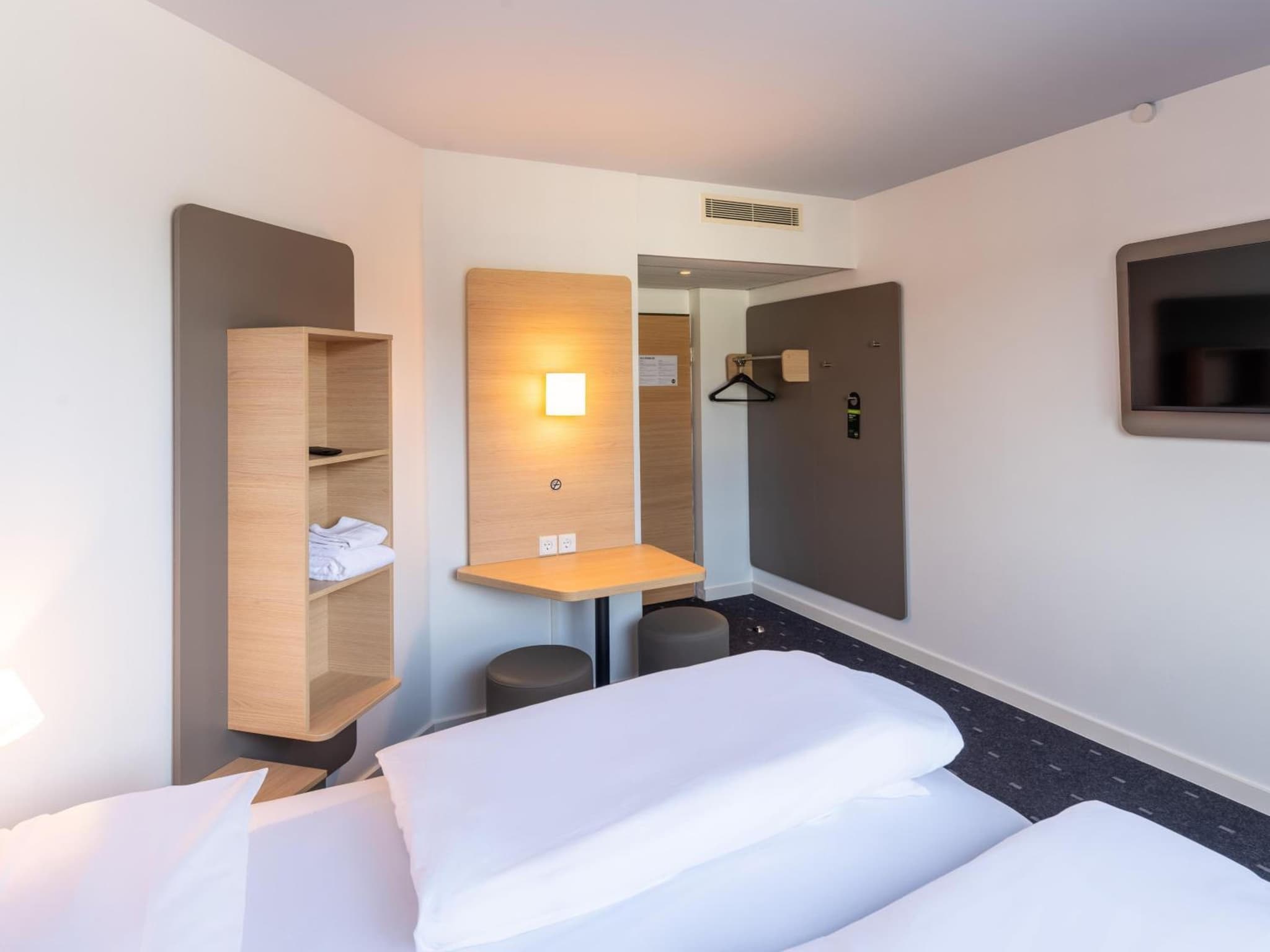 B&B HOTEL Aachen City-Ost photo 5