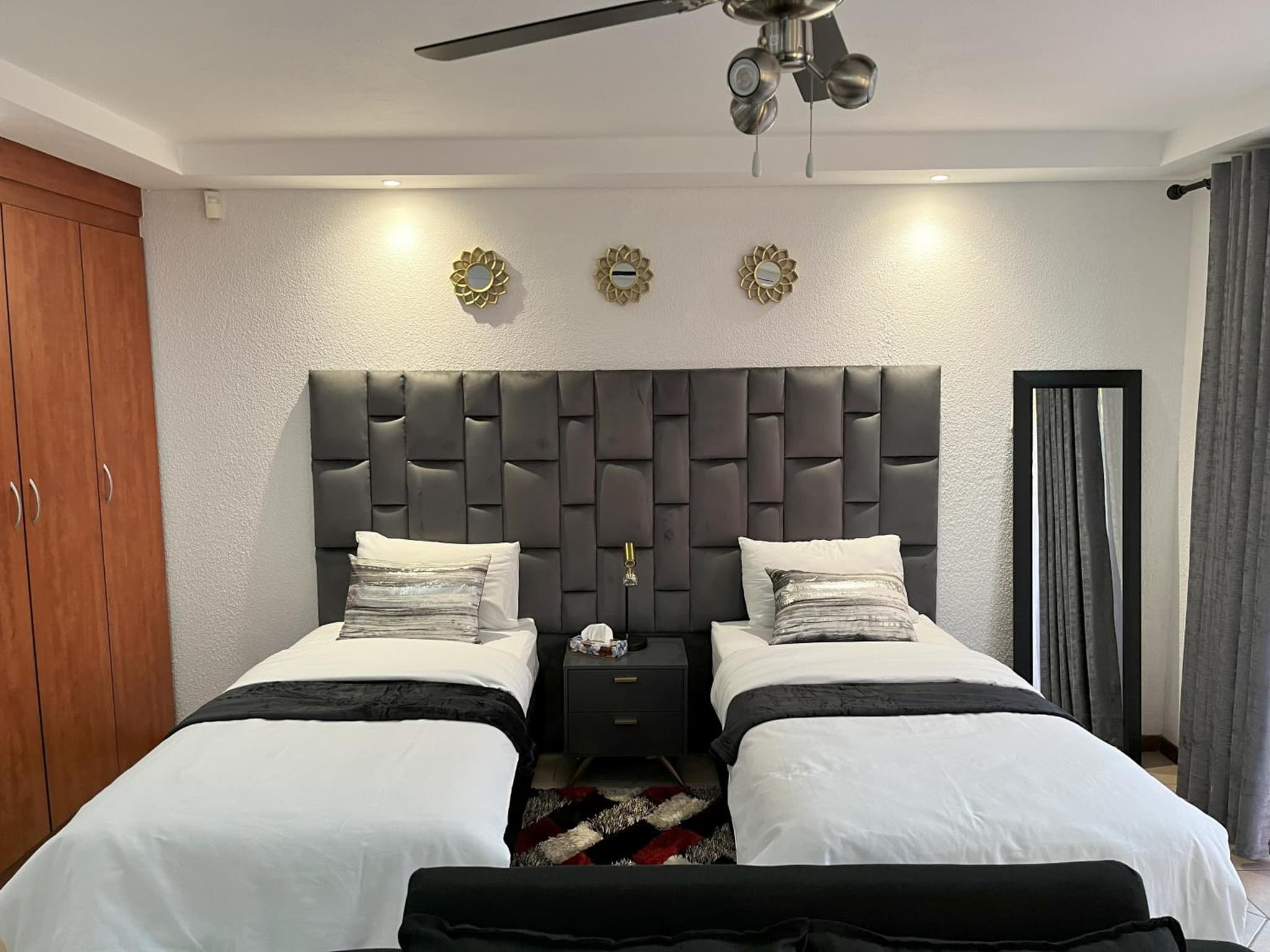 MPASSI Properties - Hatfiled, Pretoria photo 5