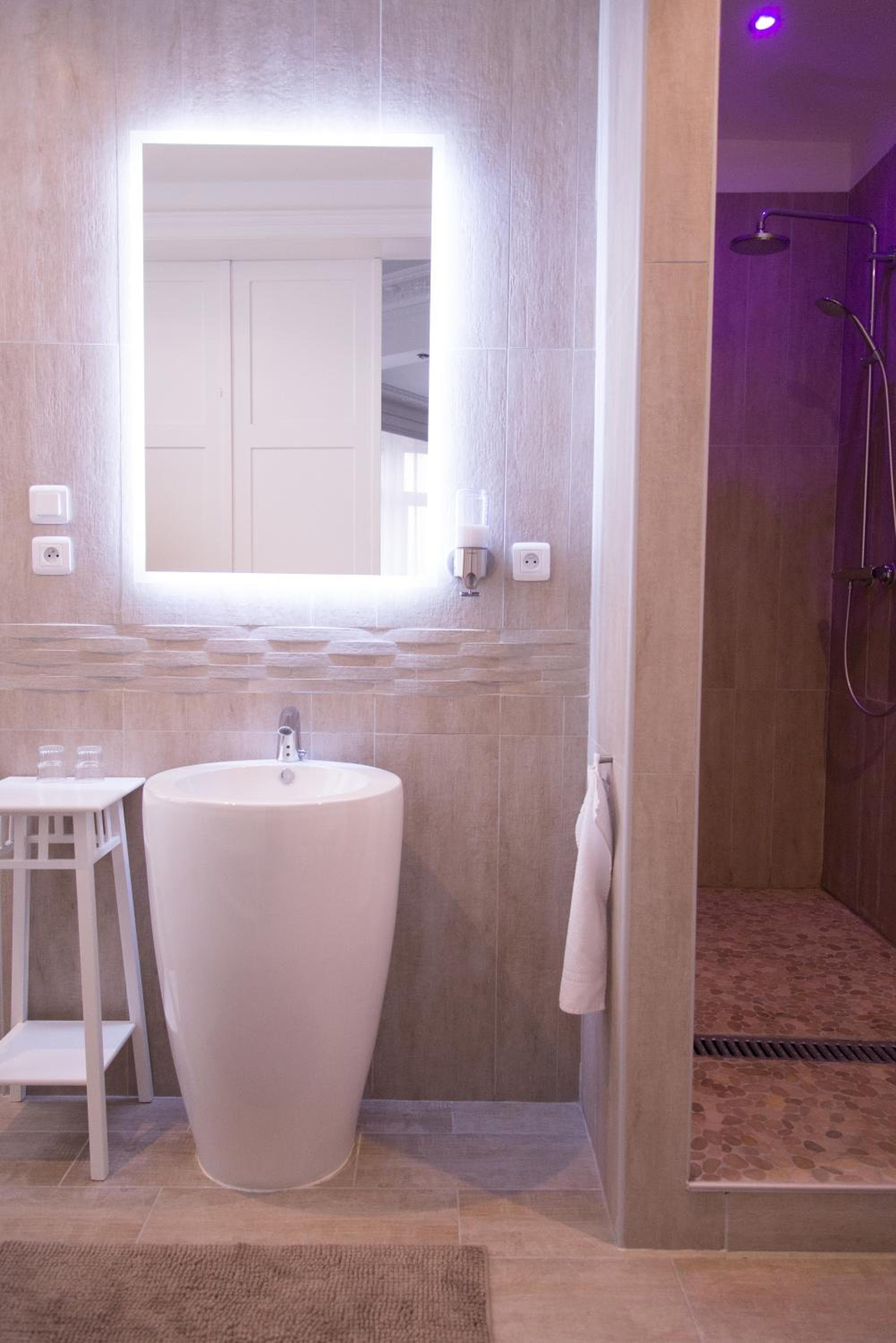 Chic Appart - Sauna privatif photo 4