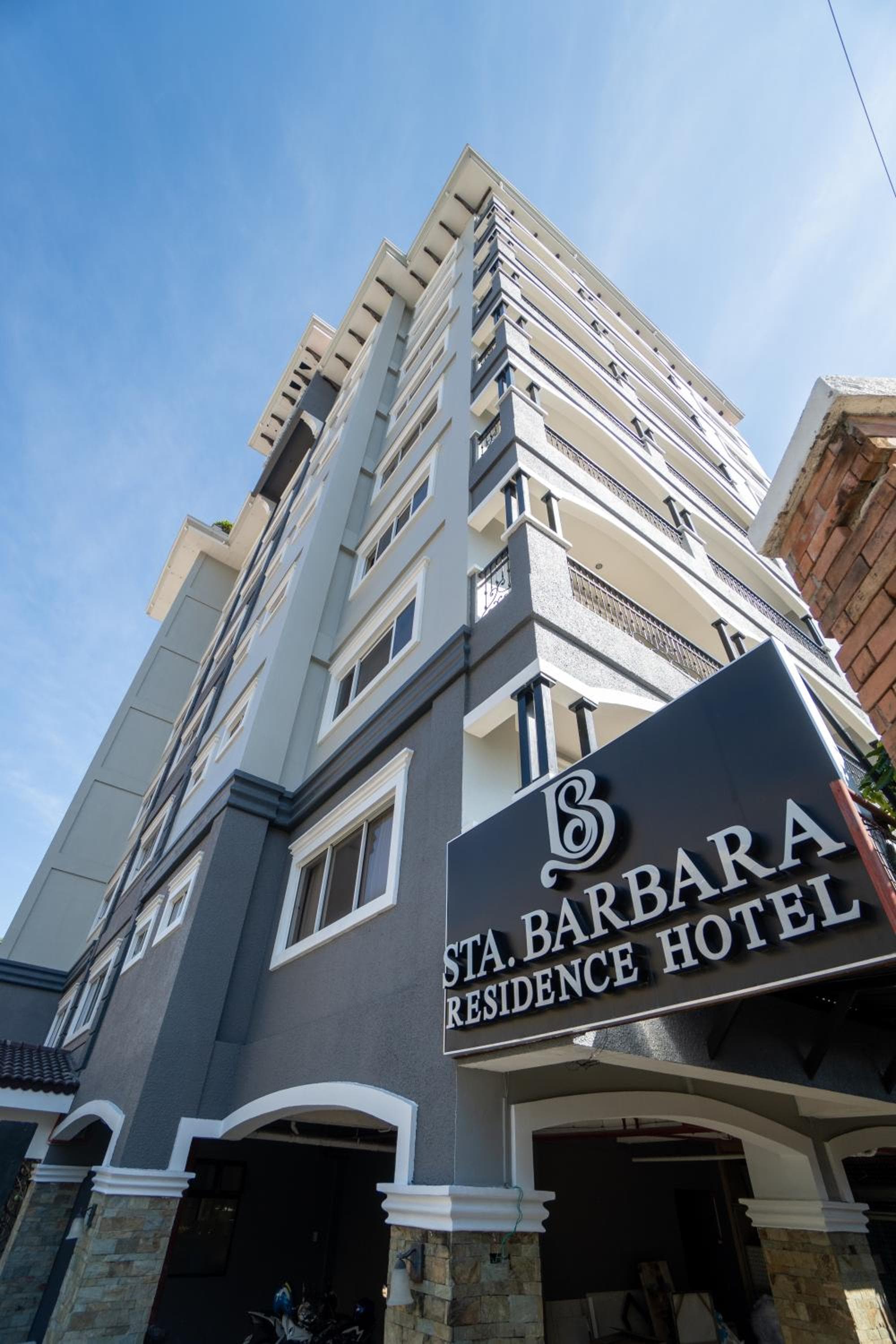 Sta Barbara Residence Hotel