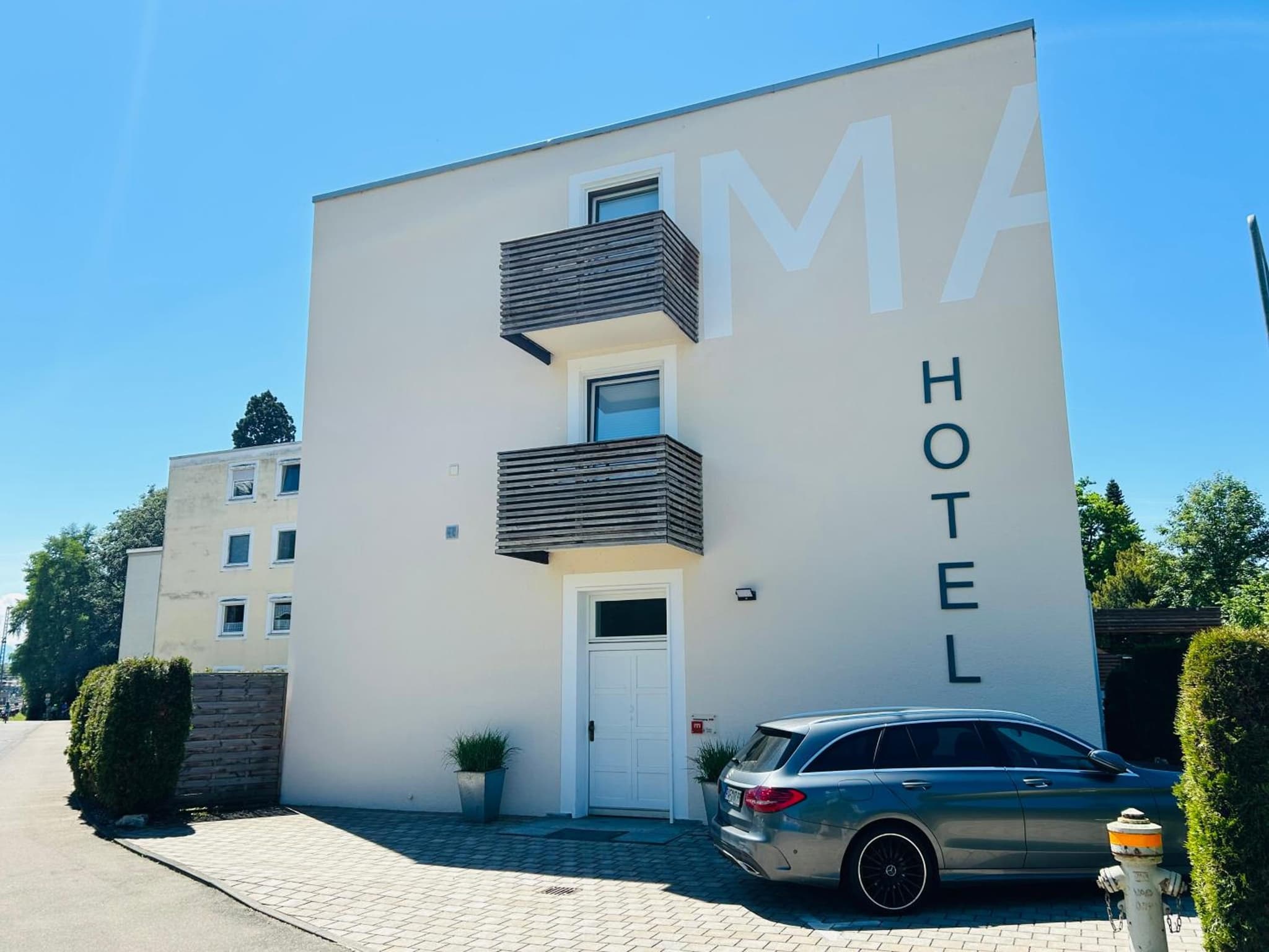 Maxhotel