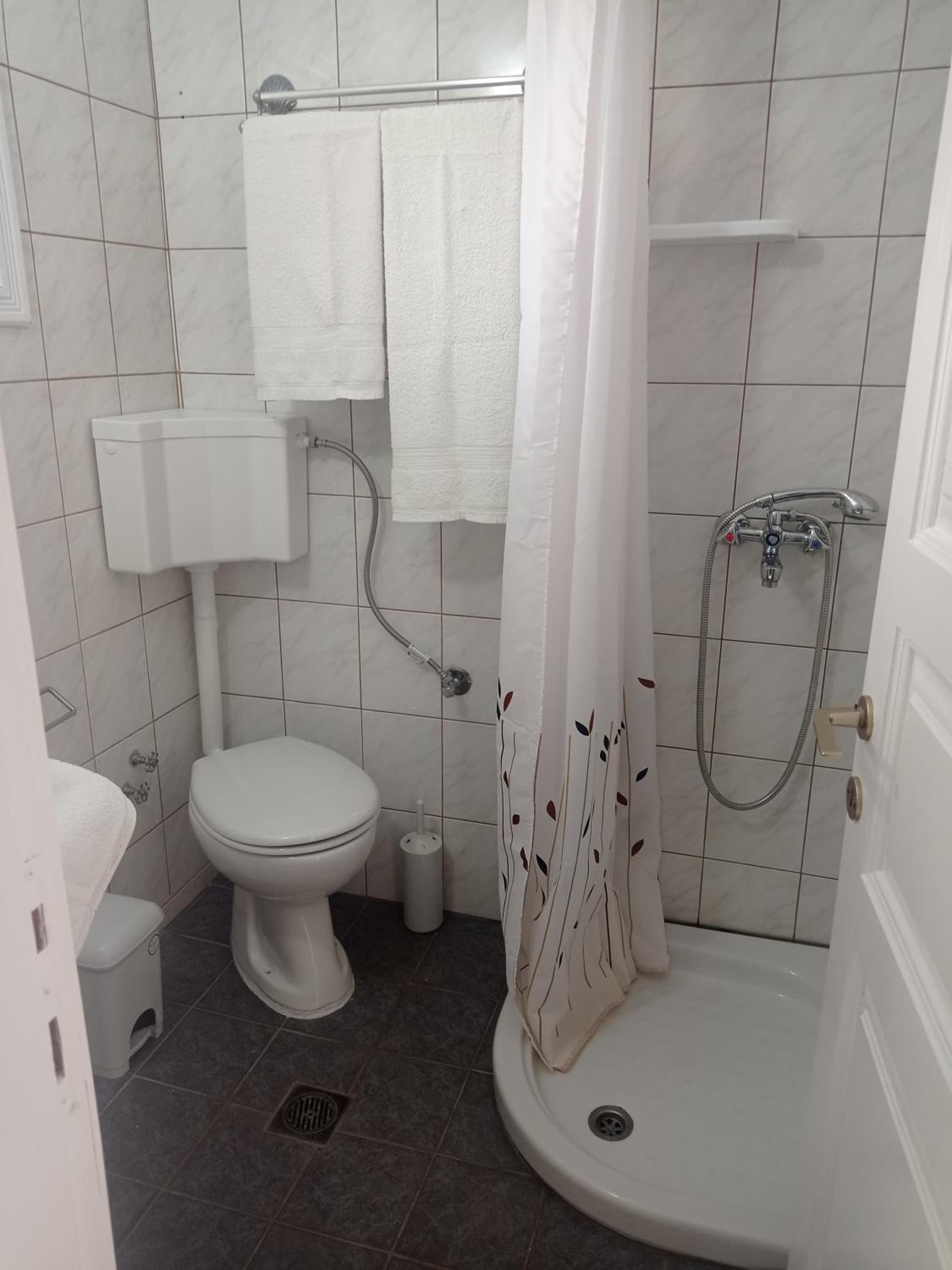 Alexandros Rooms & Studios photo 4
