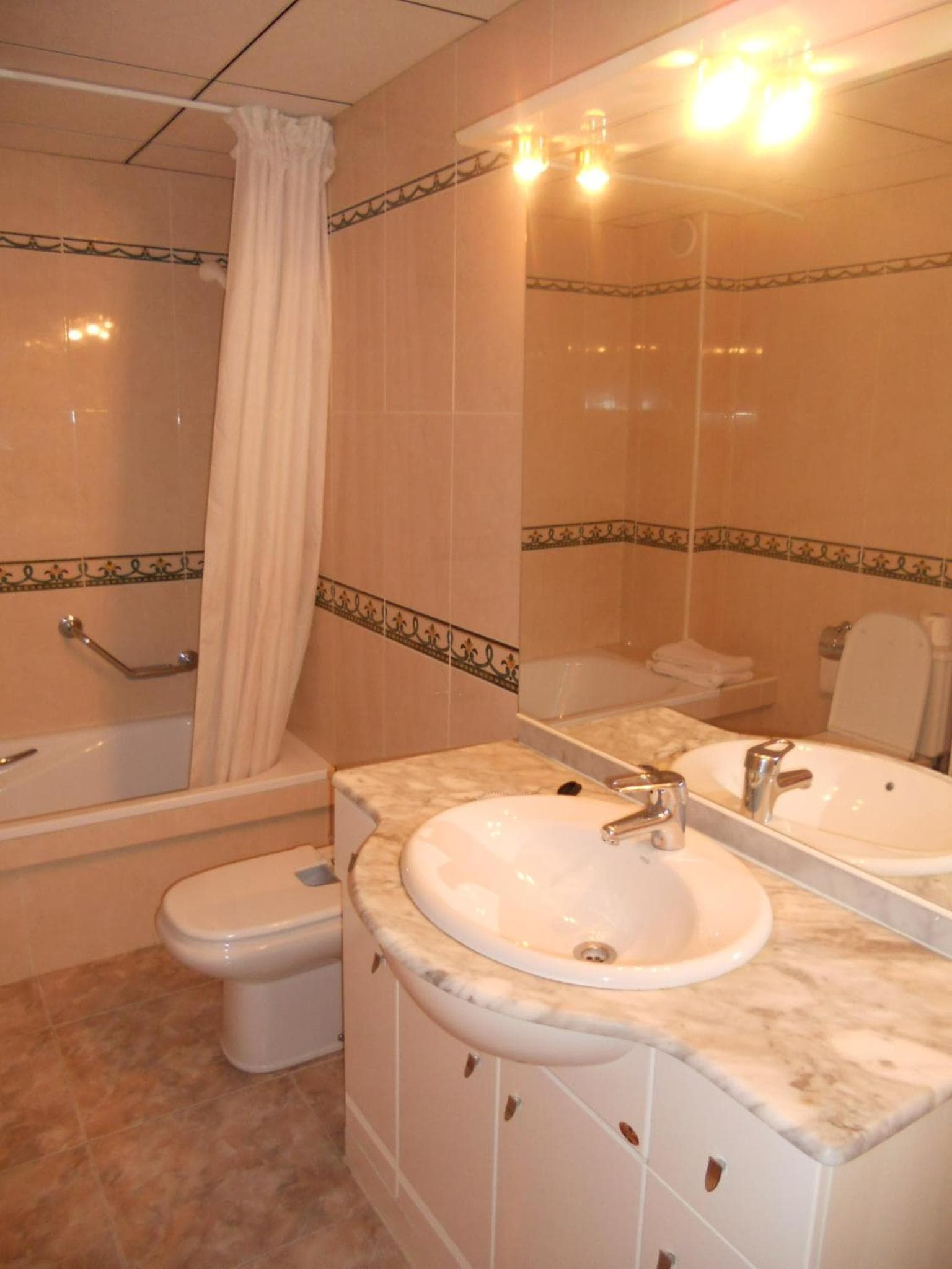 Apartamentos Palas Salou photo 4