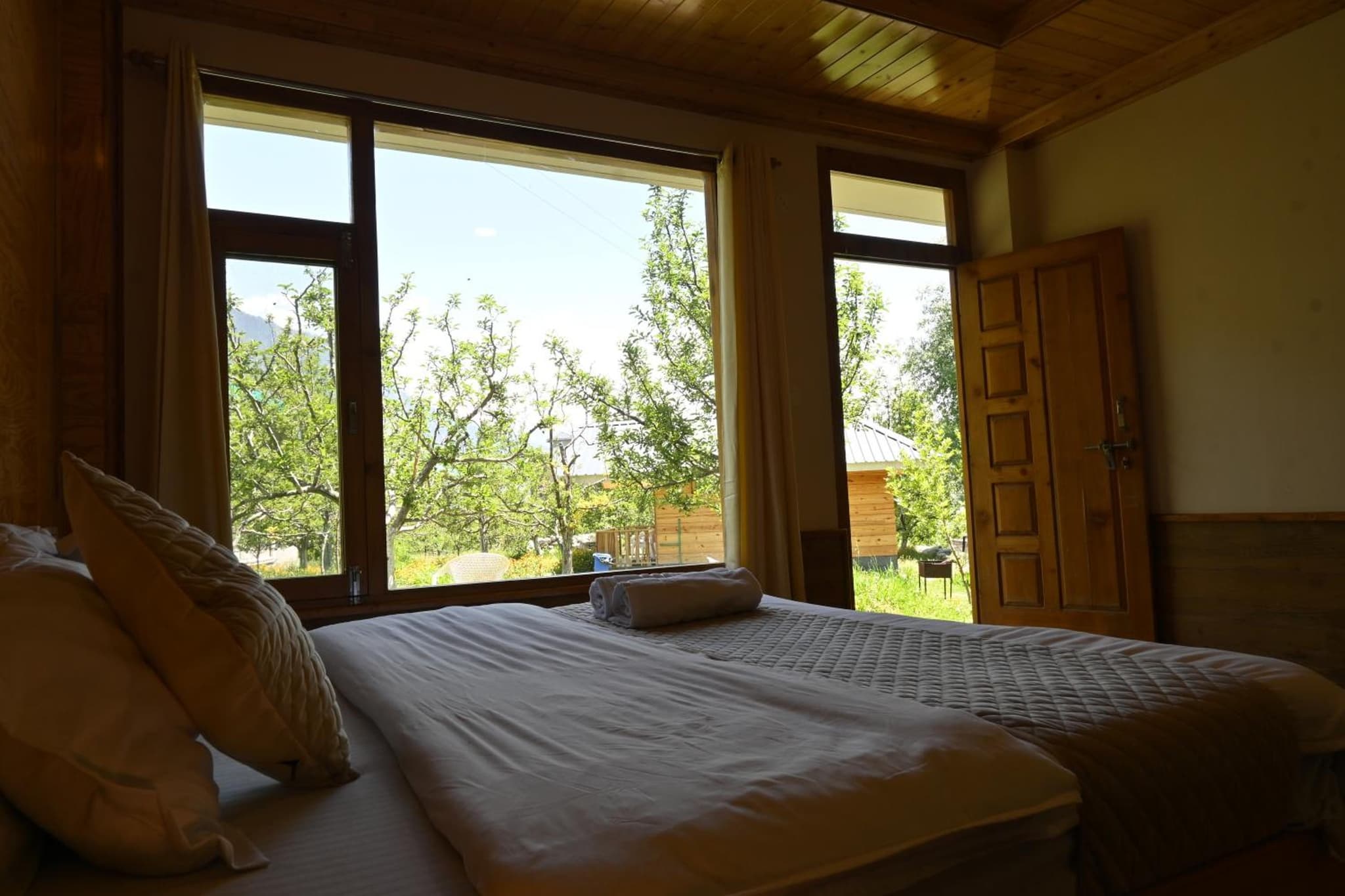 Cascade Mountain Retreat Manali photo 5