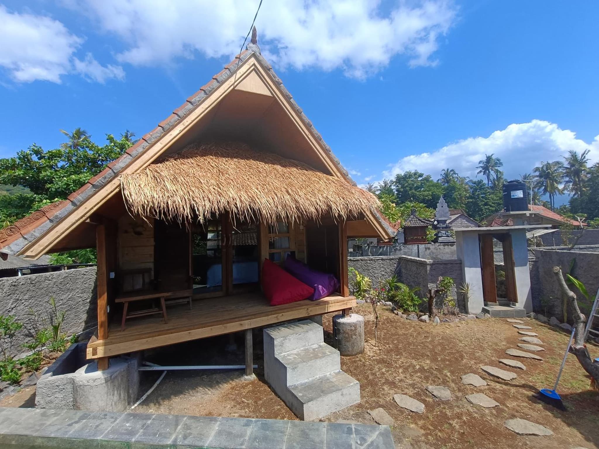 Yogi Beach Cabin