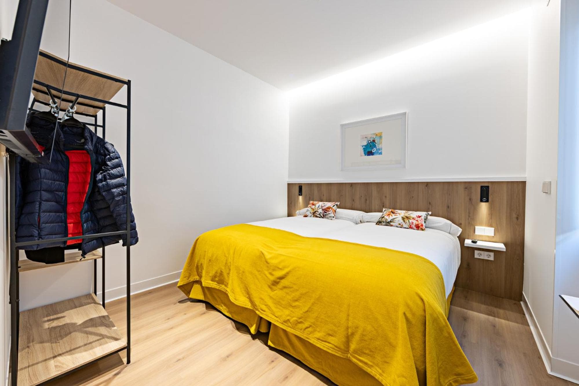 Hostal Paris photo 2
