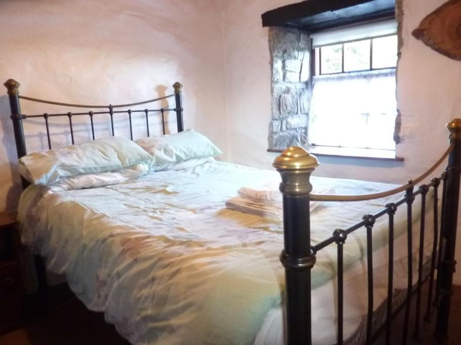The Hill Cottage photo 3