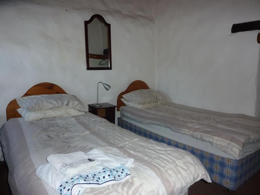 The Hill Cottage photo 8