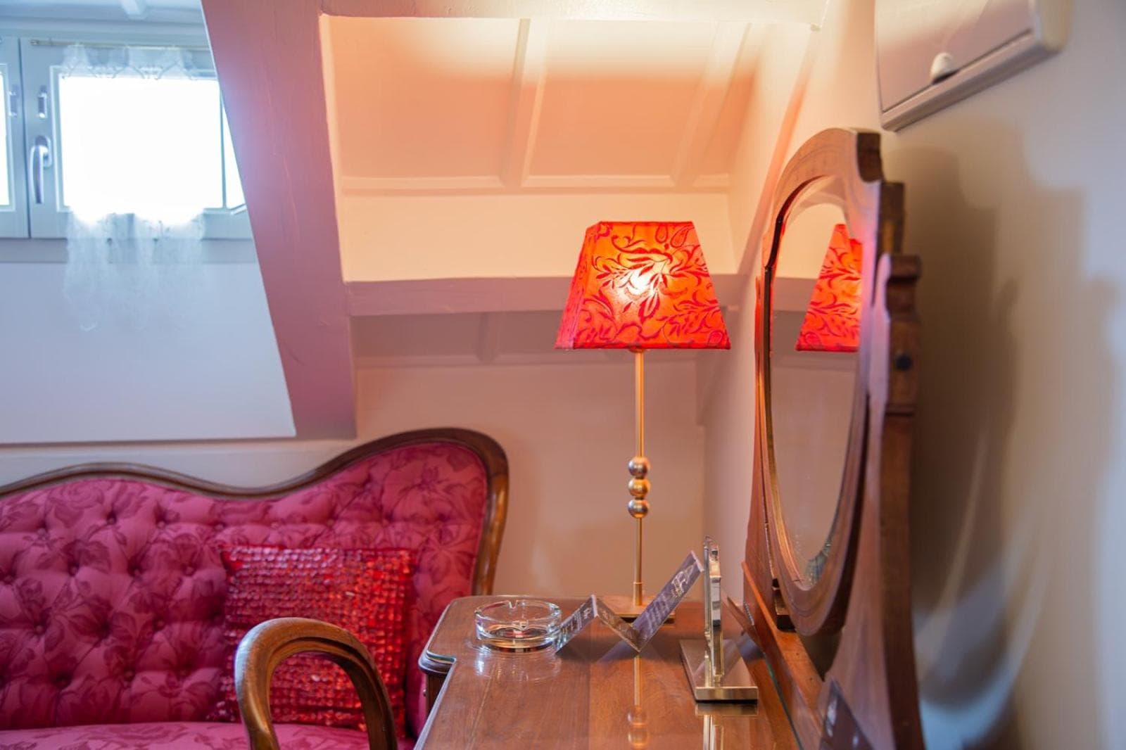 Hotel Monumento Pazo de Orbán photo 6