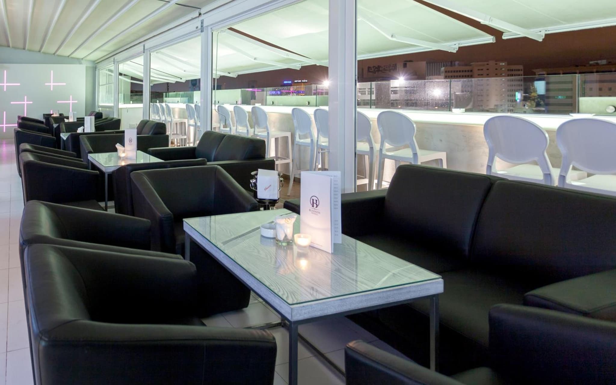 Business Hotel photo 2
