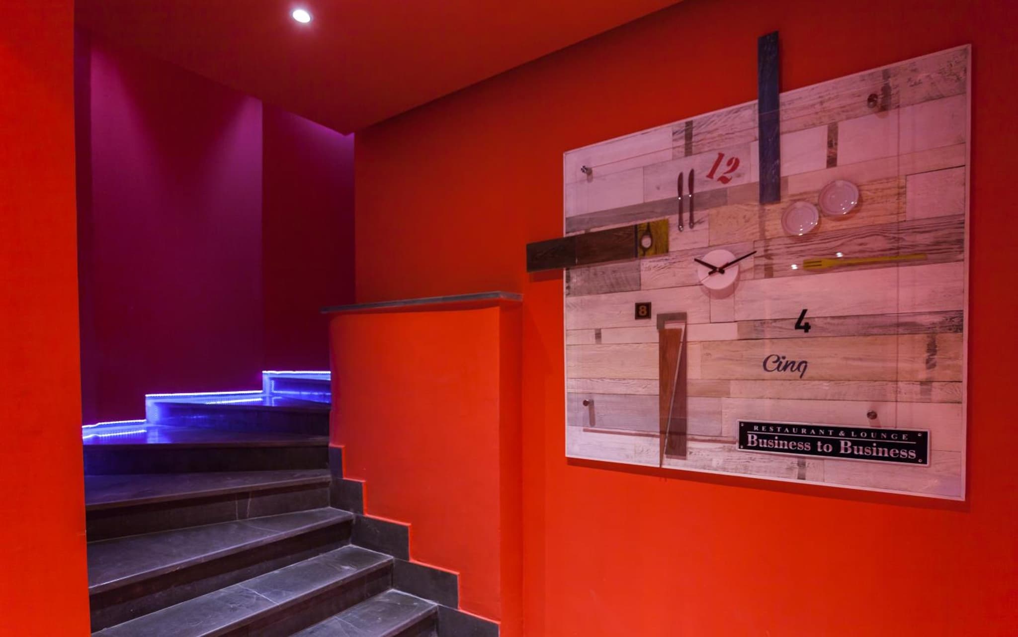 Business Hotel photo 6