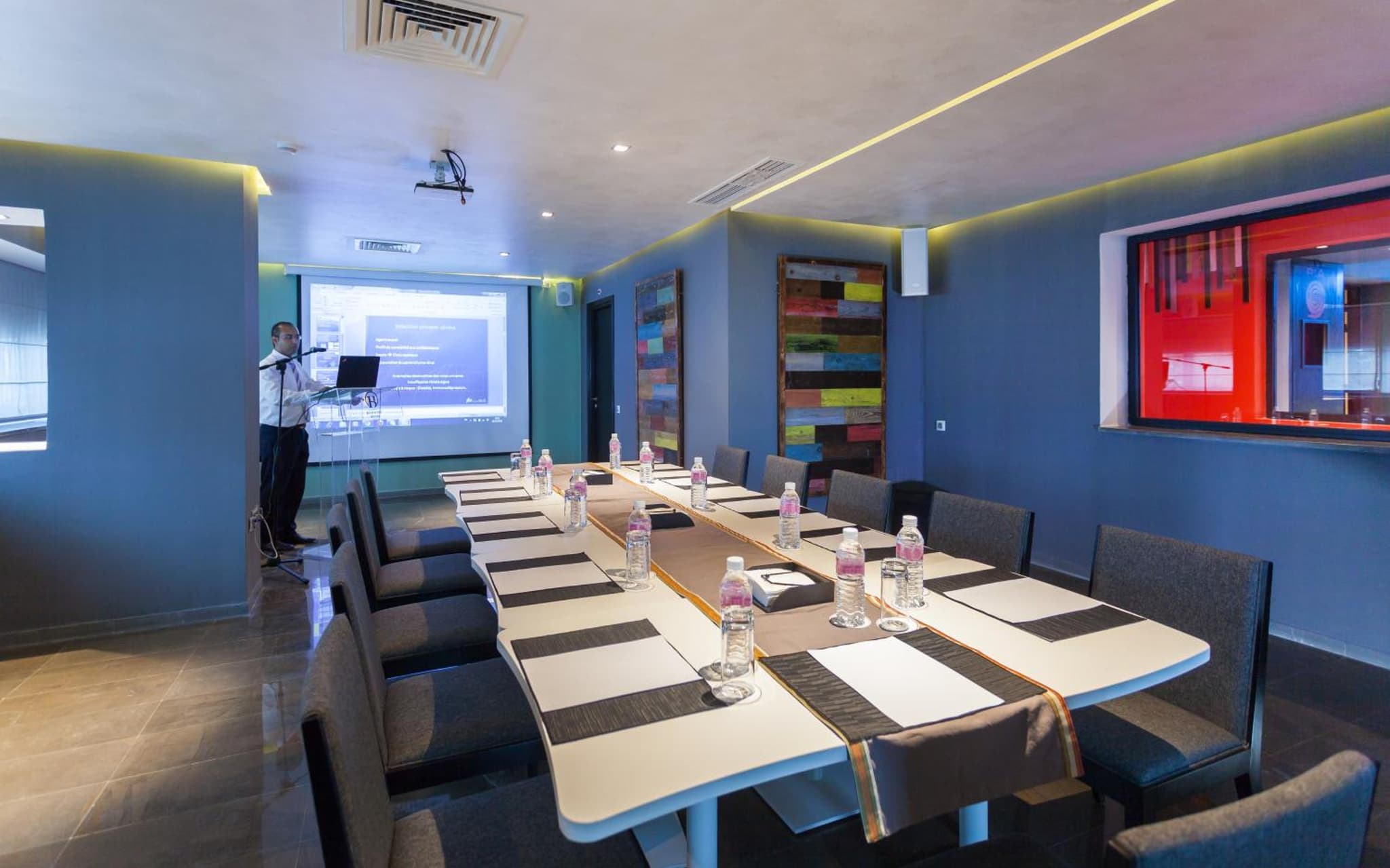Business Hotel photo 3