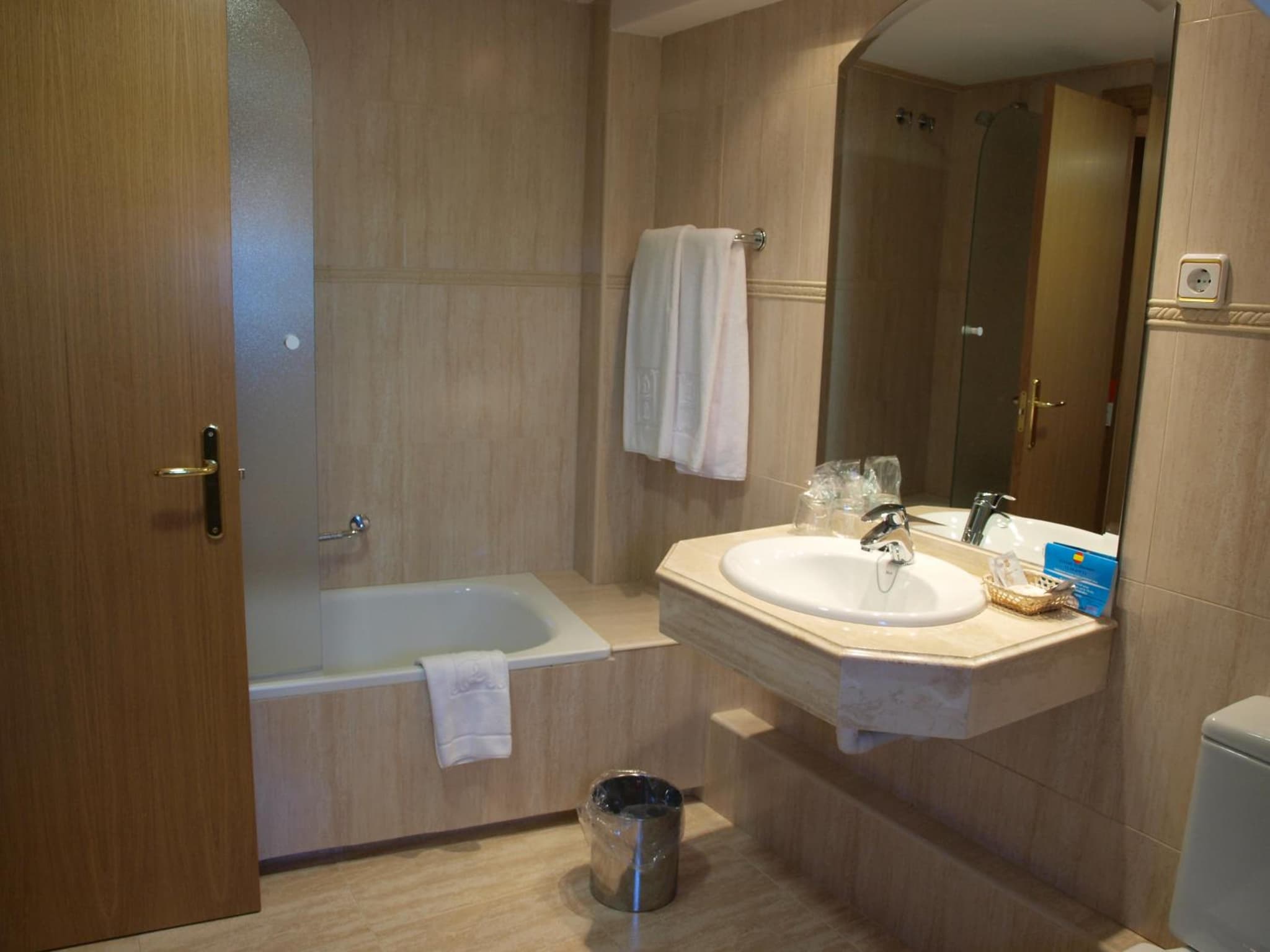 Hotel Don Luis photo 3