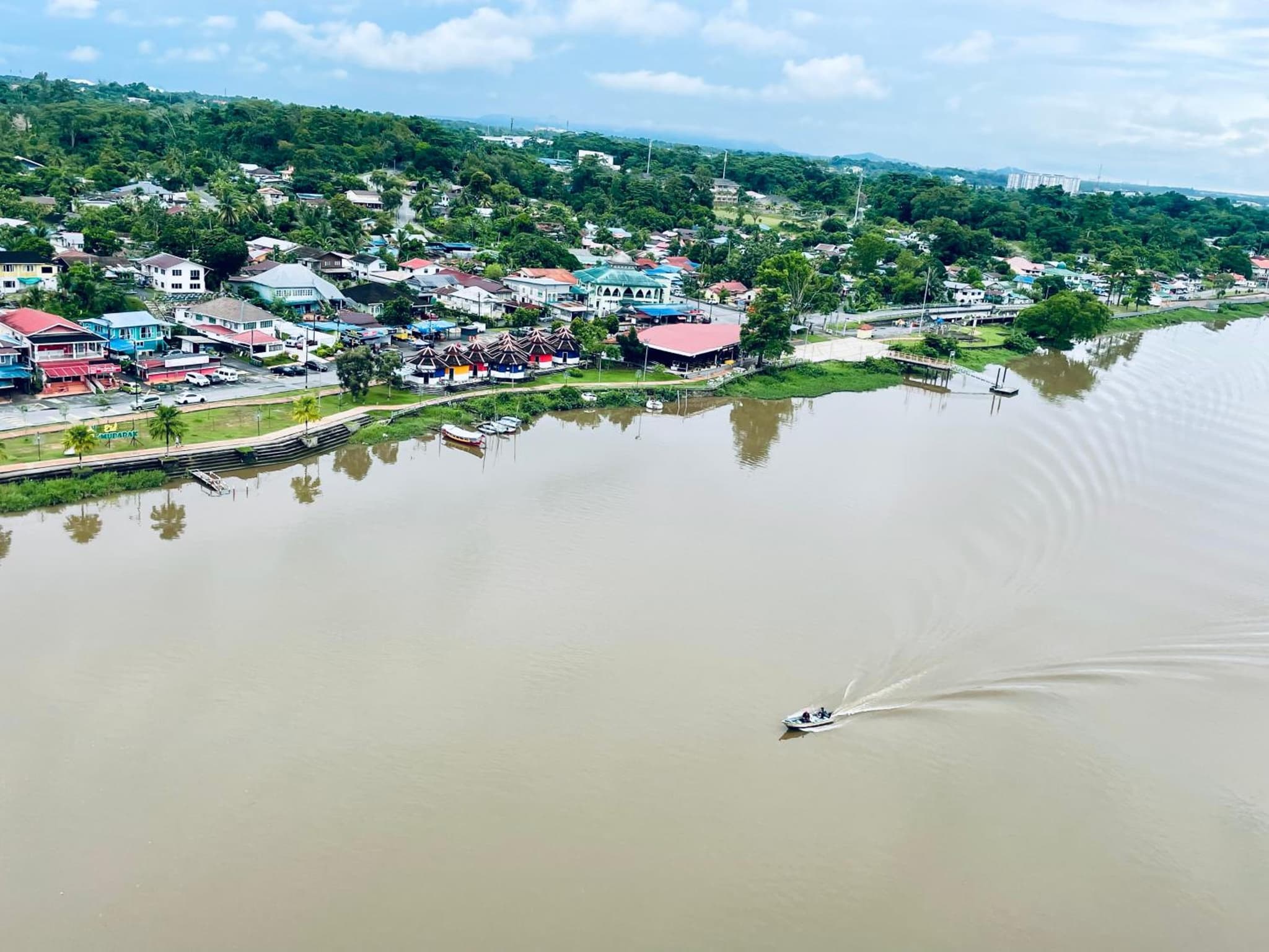 Kuching City Center Riverbank Suites With Marvelous River View photo 6