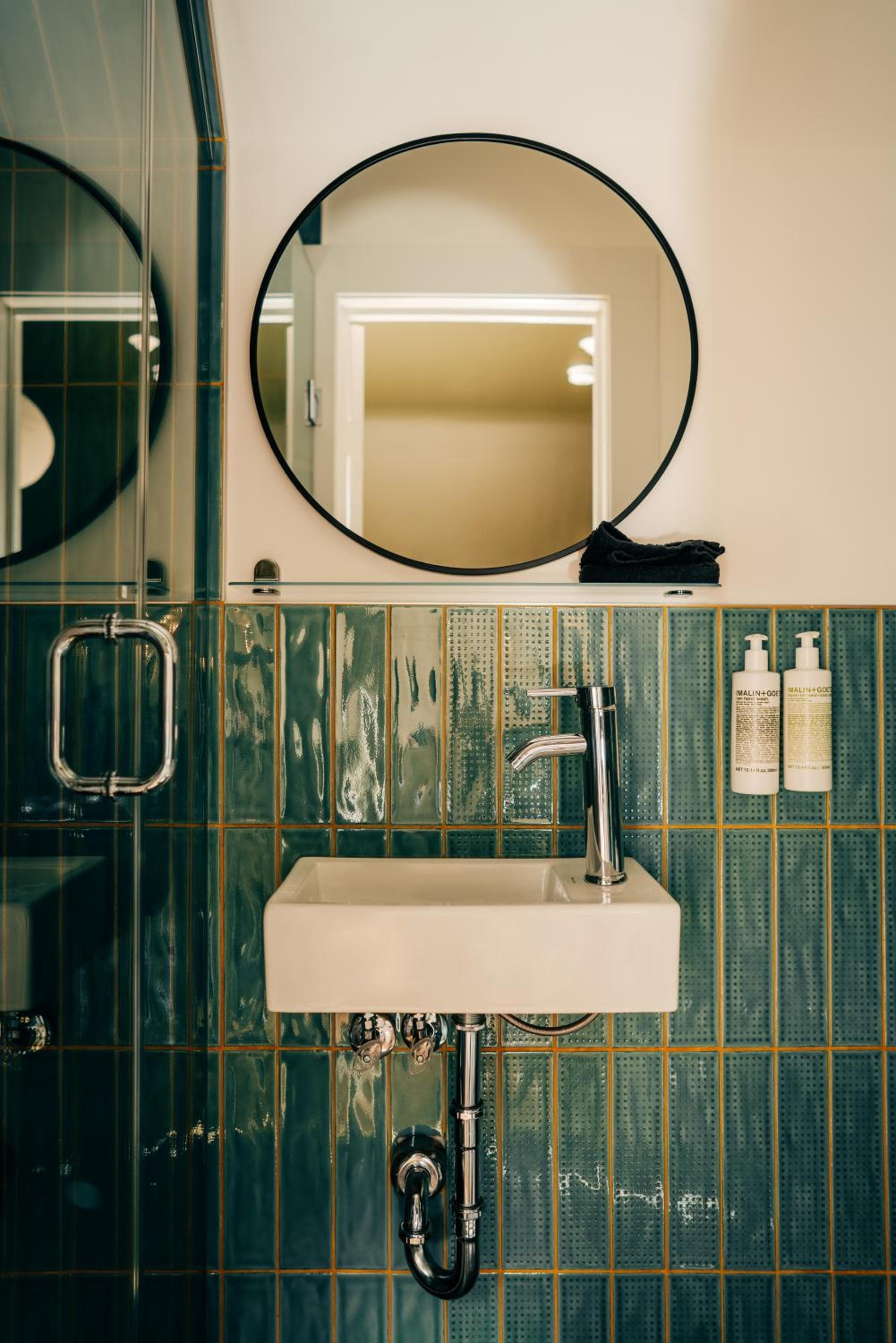Somewhere Inn Collingwood Boutique Hotel photo 9