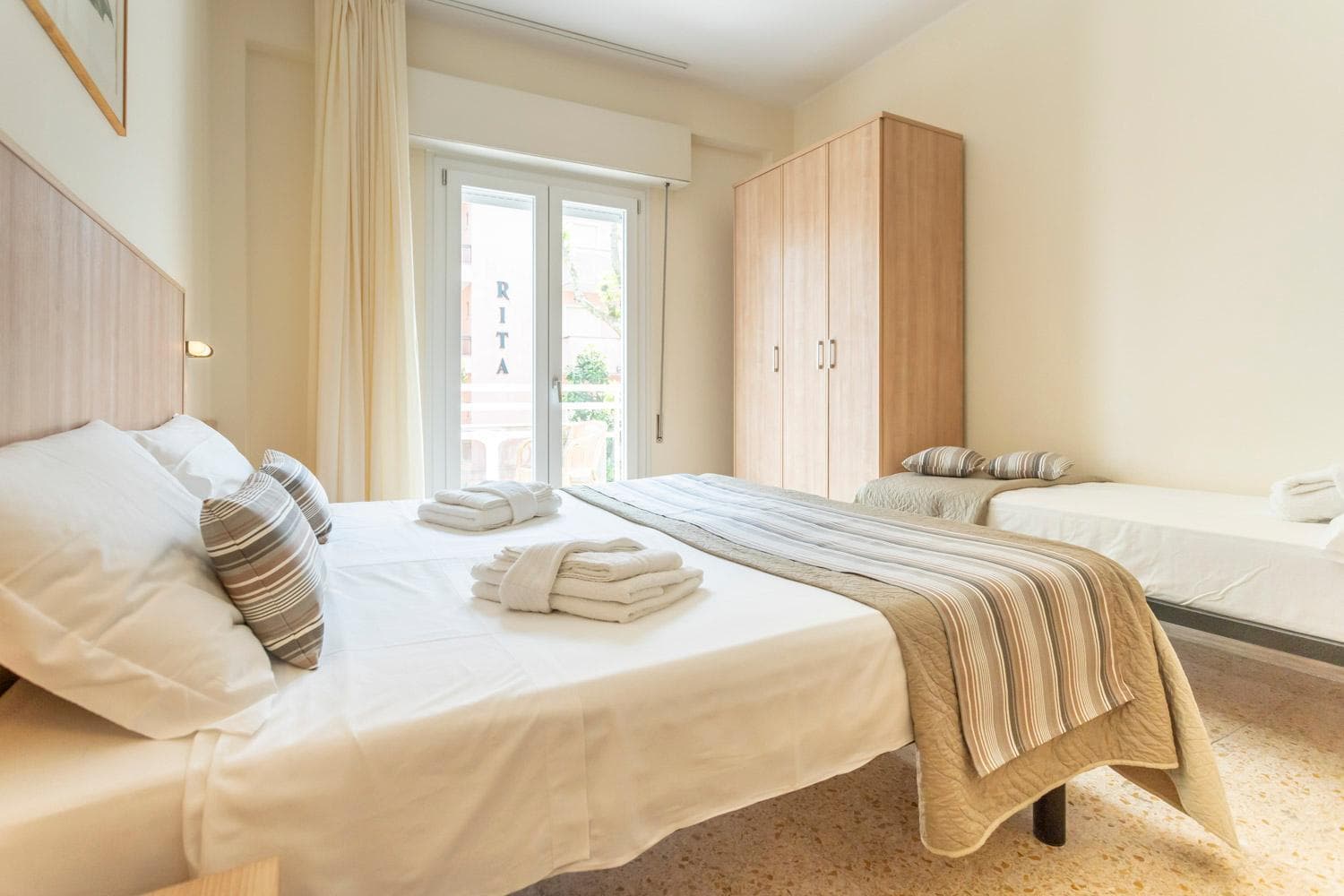 Hotel Cormoran Riccione photo 2