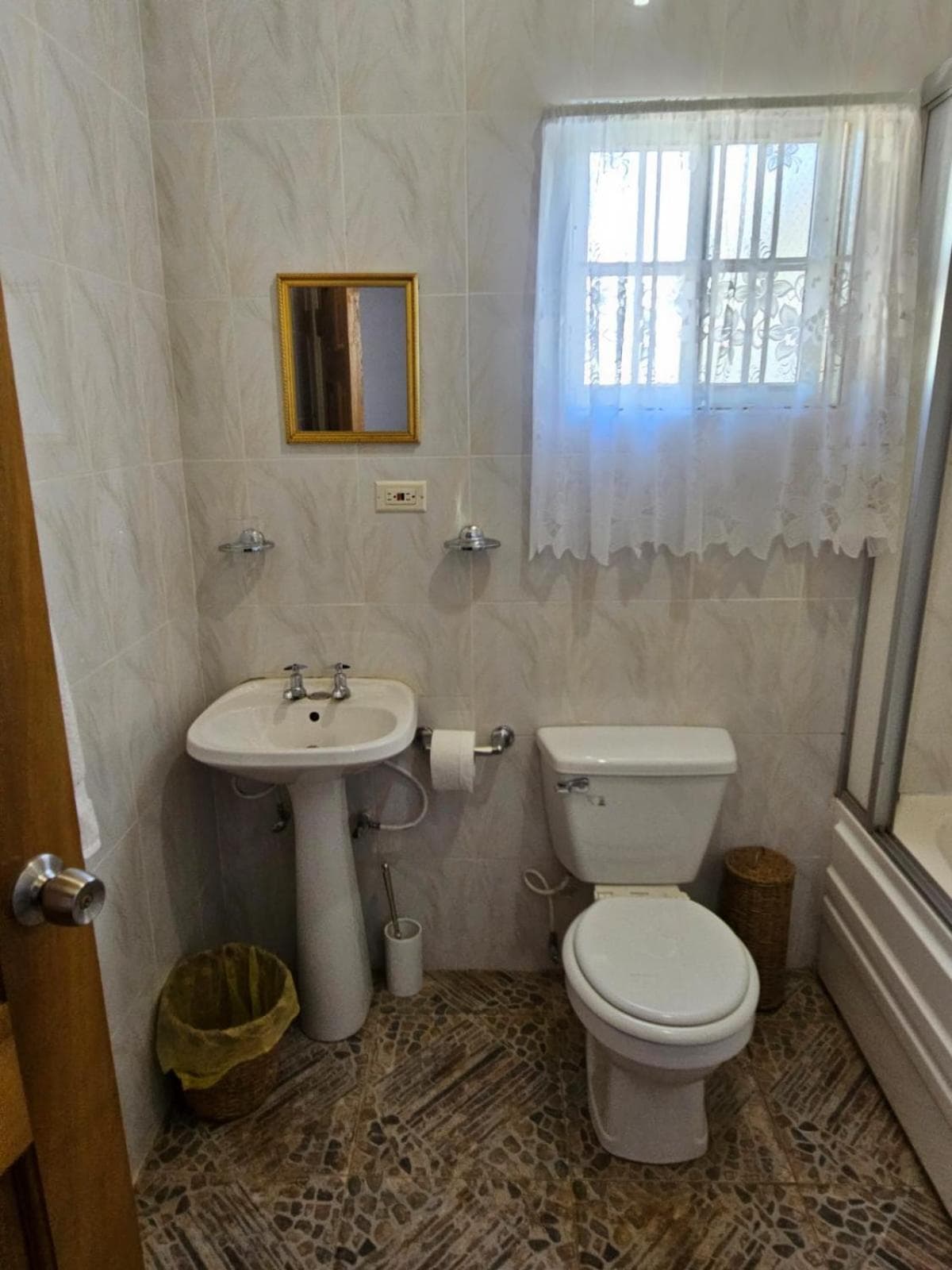 Dalkeith Greathouse photo 4