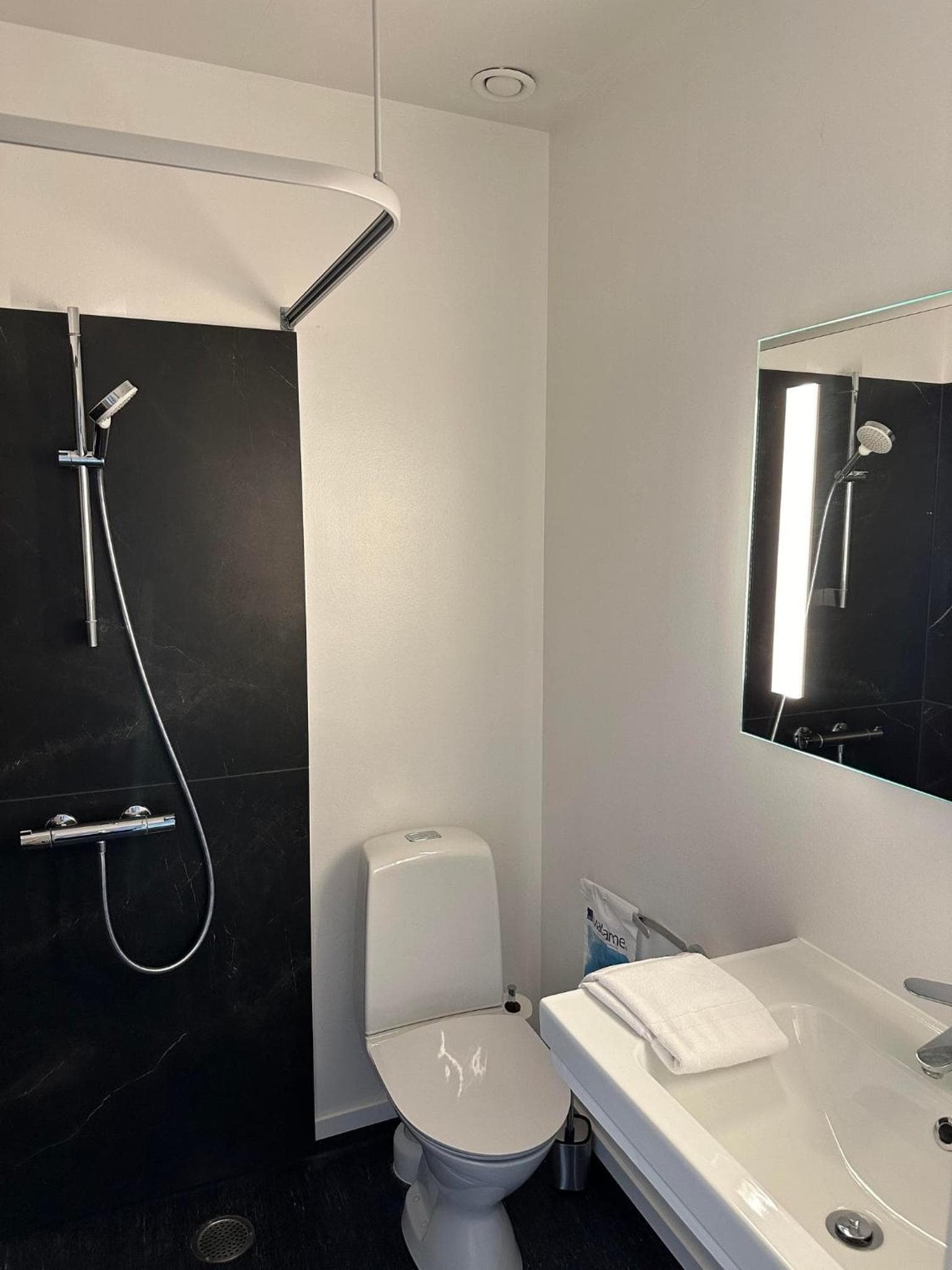 VISIONHOUSE Hotel photo 5