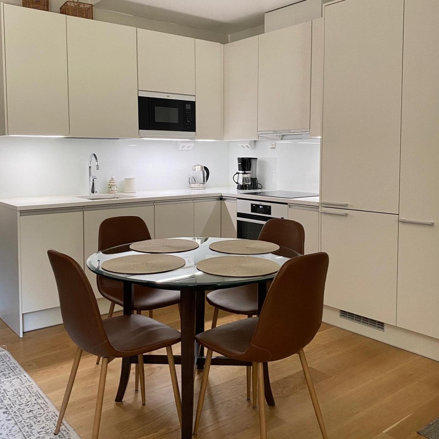 Modern apartment in a prime location
