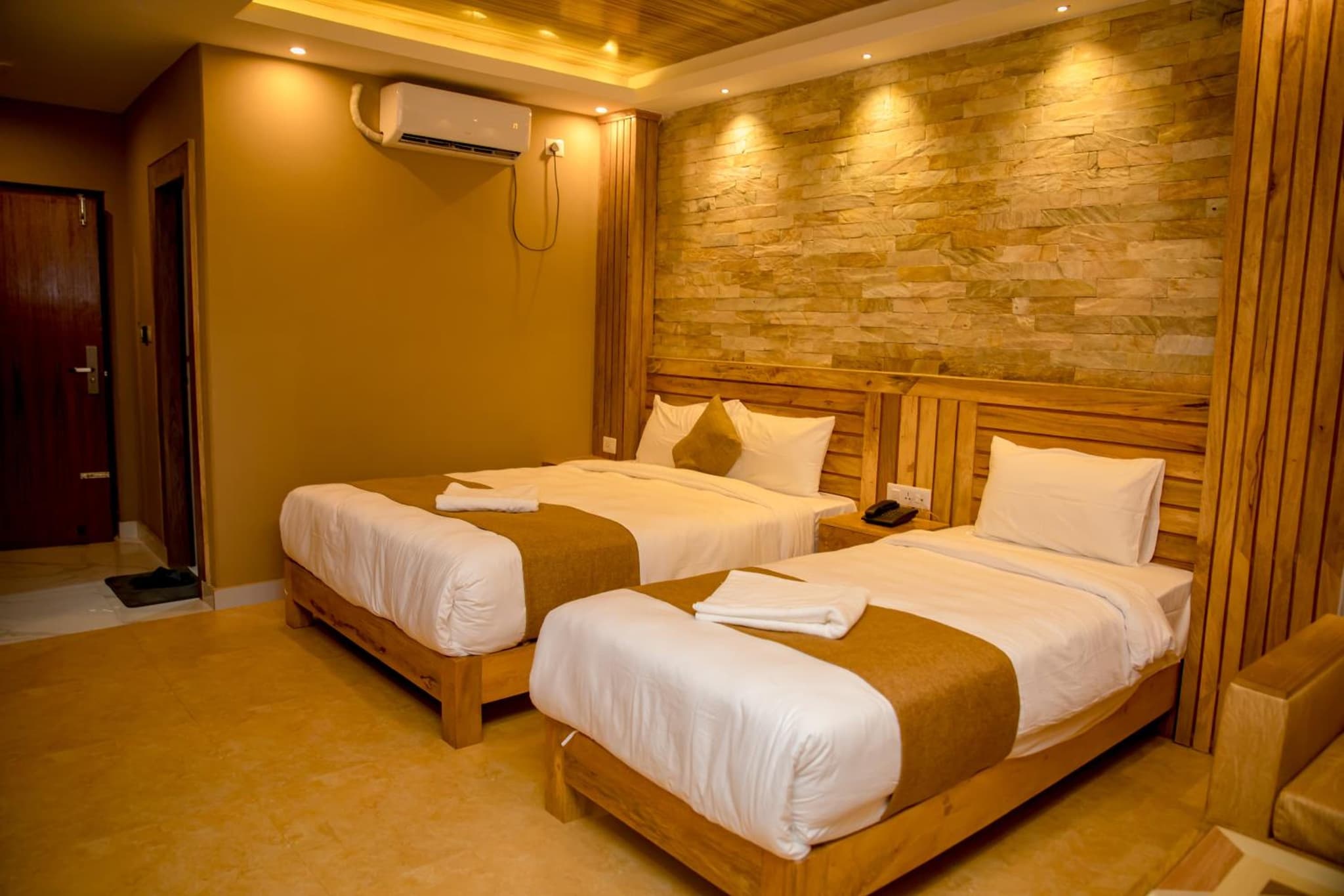 Hotel Matina Suites photo 7