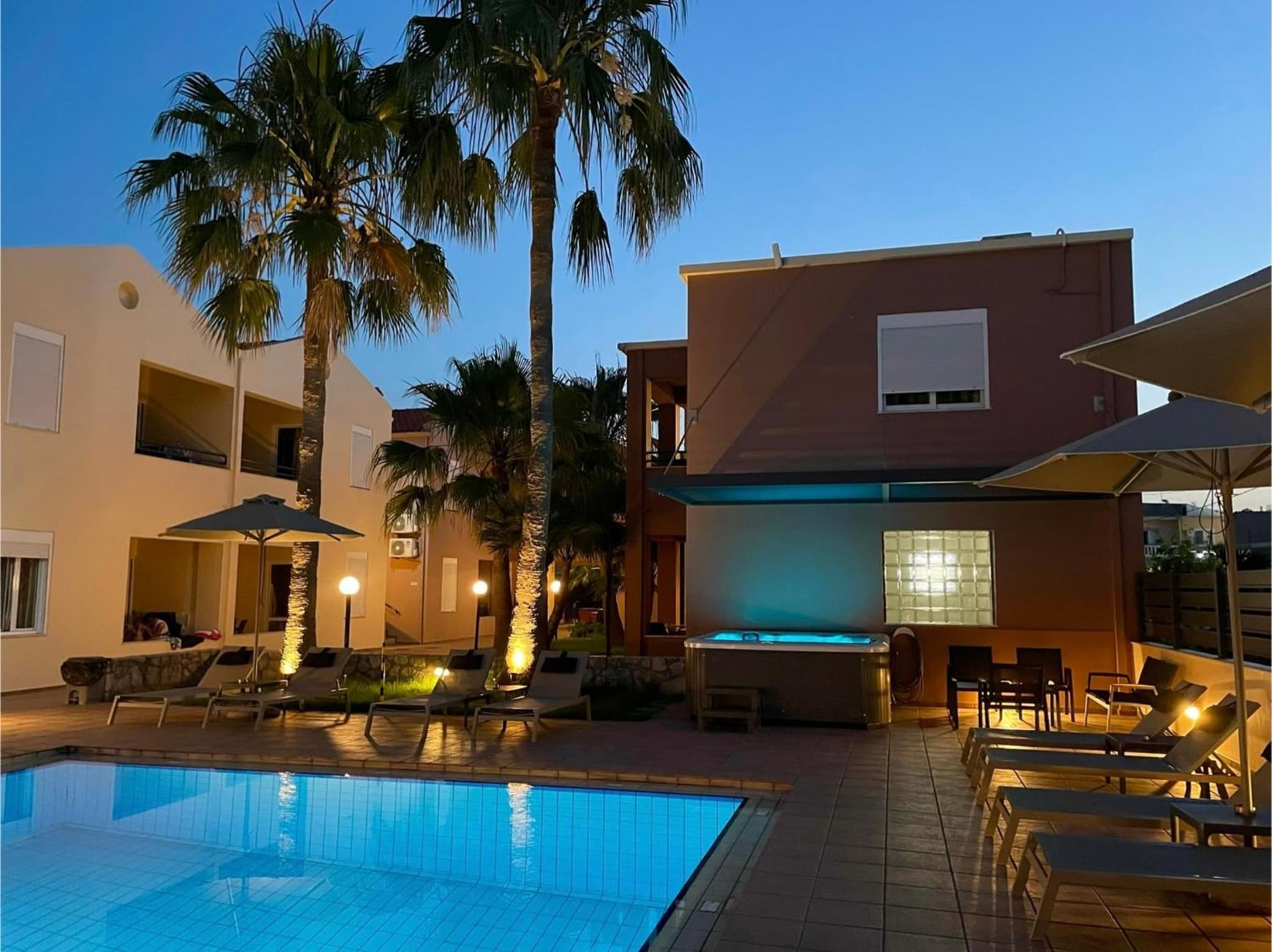 Theos Holidays Apartments photo 3