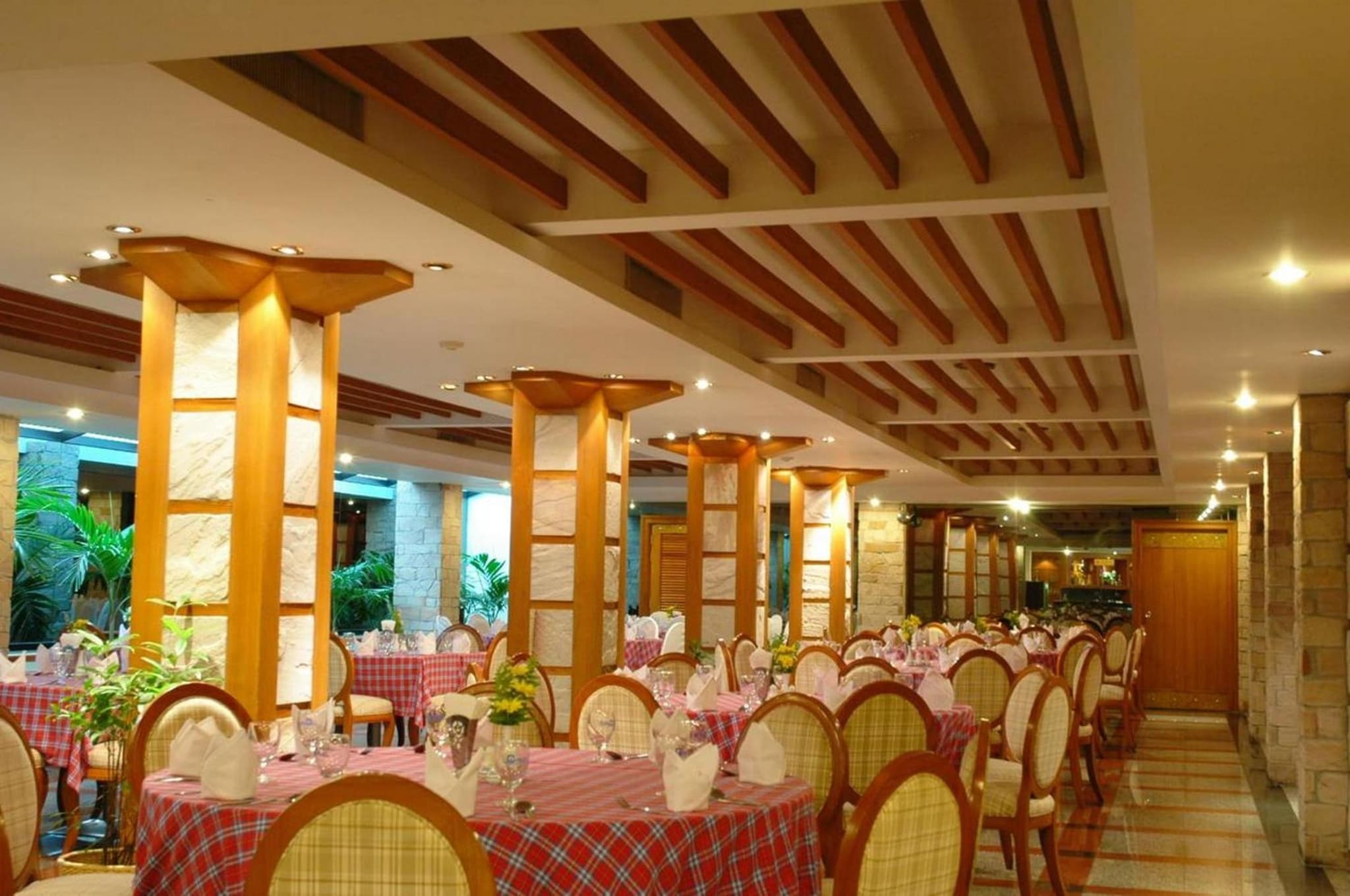 The Camelot Hotel Pattaya photo 8